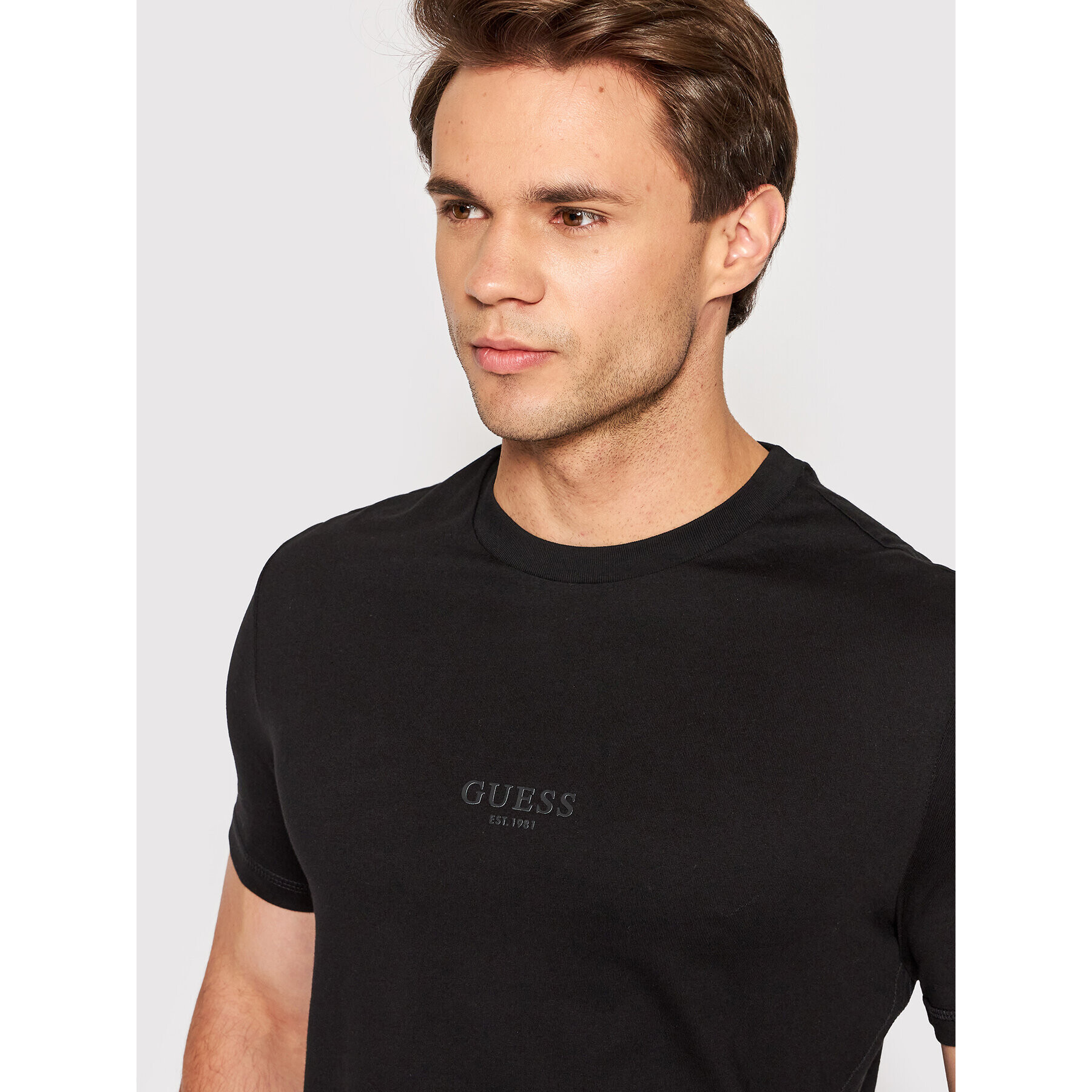 Guess Tricou M2YI72 I3Z11 Negru Slim Fit - Pled.ro