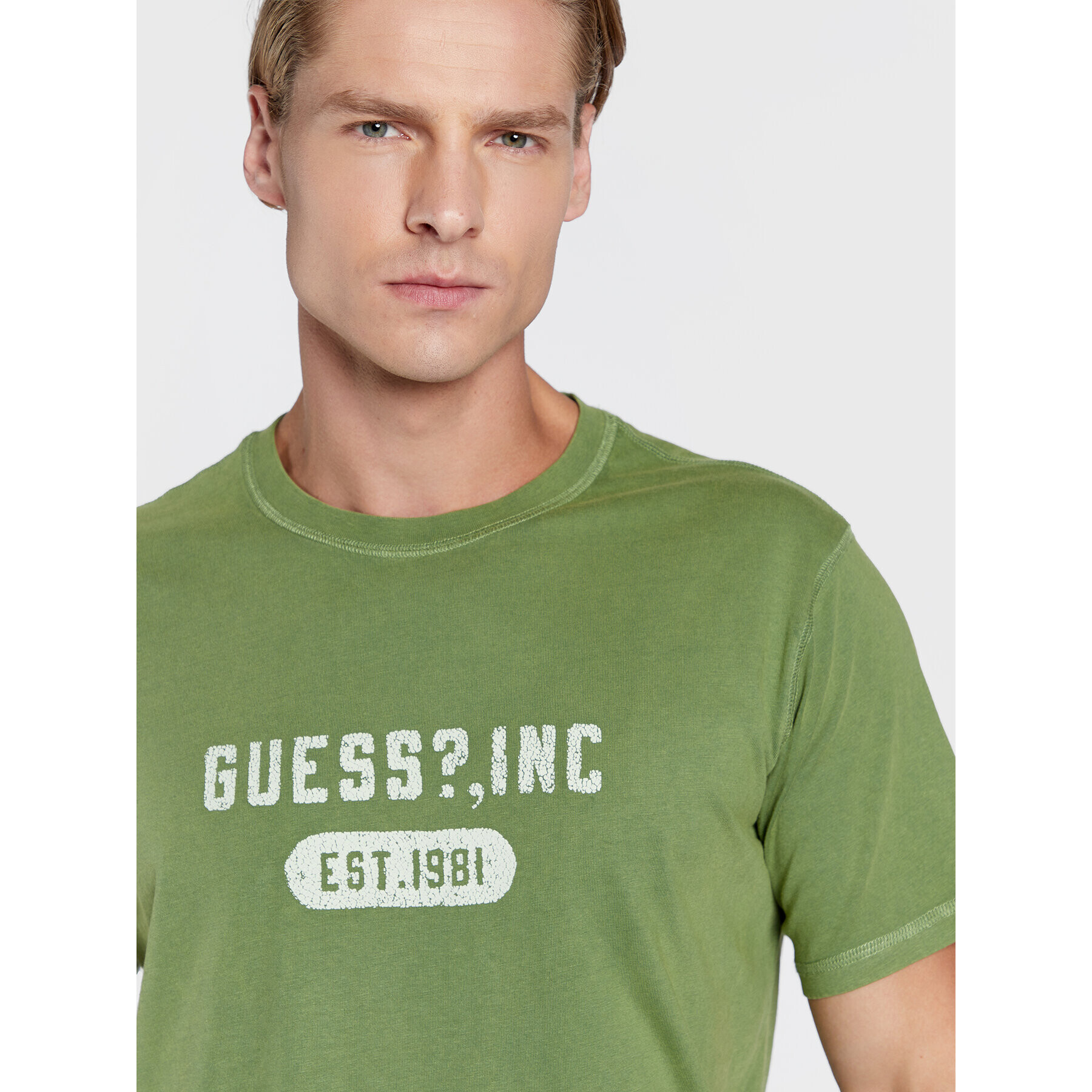 Guess Tricou M2YI98 K8FQ0 Verde Regular Fit - Pled.ro