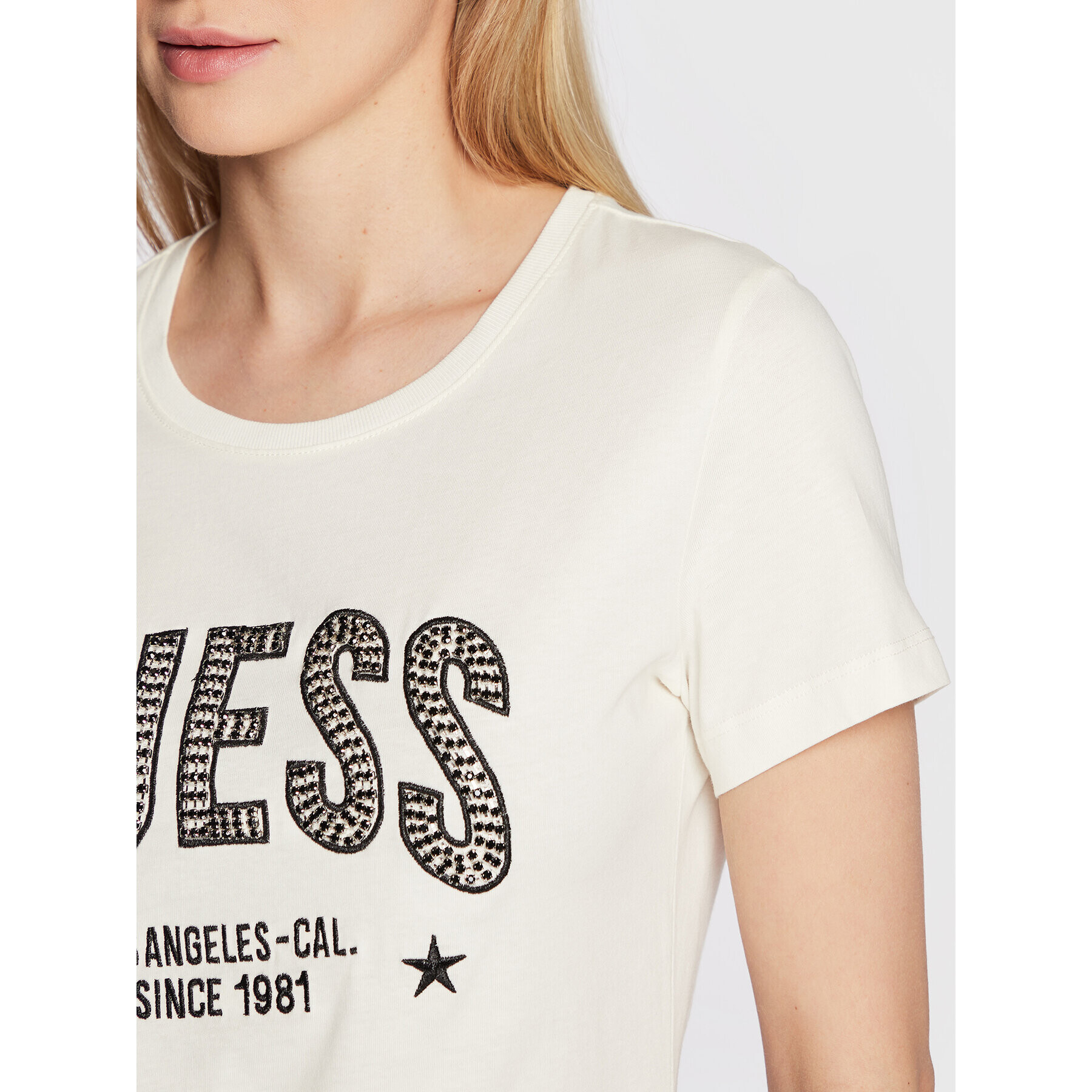 Guess Tricou Mirela W2BI16 I3Z13 Alb Regular Fit - Pled.ro