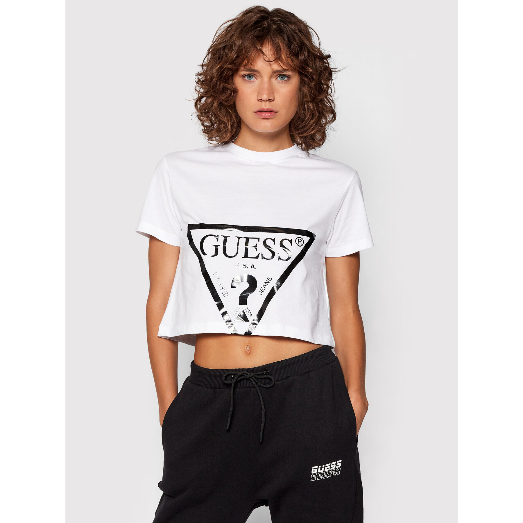 Guess Tricou O1GA21 K8HM0 Alb Regular Fit - Pled.ro