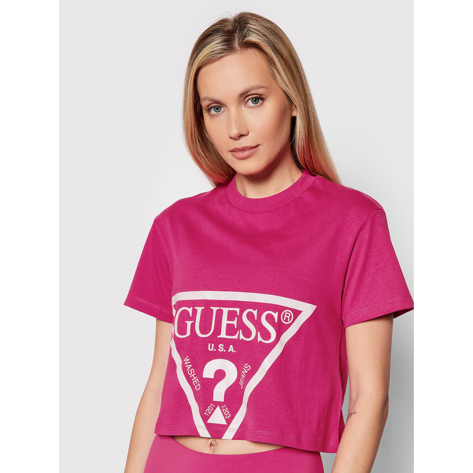 Guess Tricou O1GA21 K8HM0 Roz Regular Fit - Pled.ro