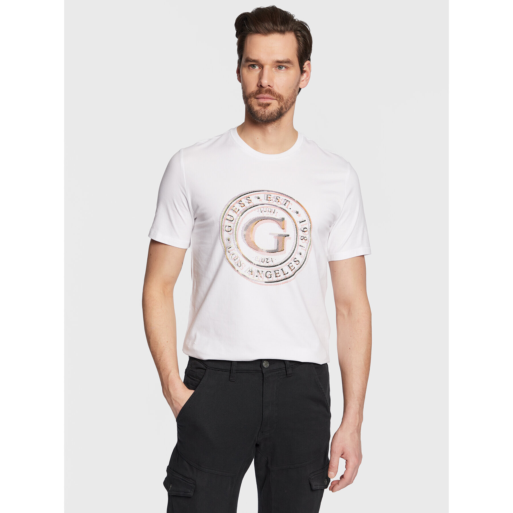 Guess Tricou Round Logo M3GI11 J1314 Alb Slim Fit - Pled.ro