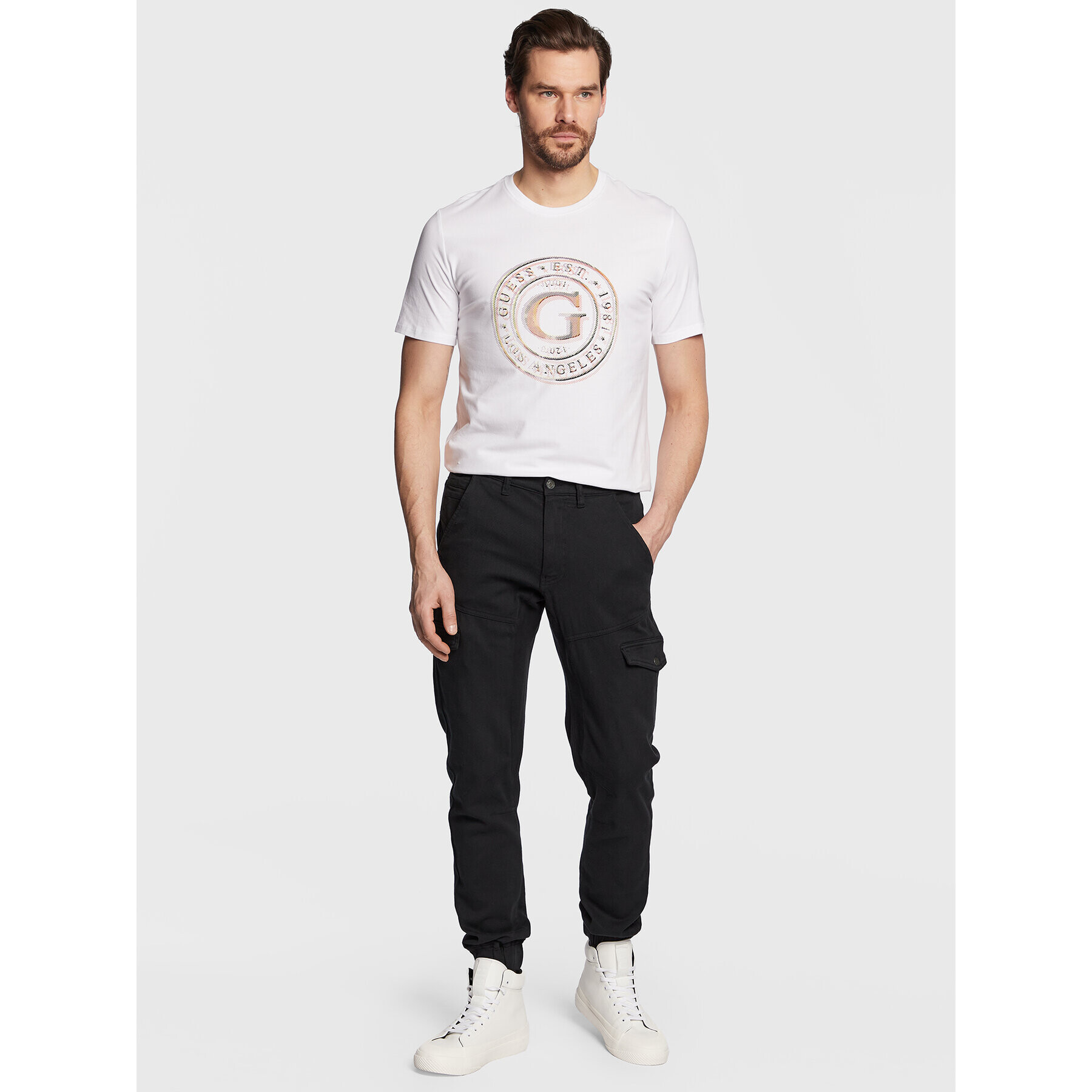 Guess Tricou Round Logo M3GI11 J1314 Alb Slim Fit - Pled.ro