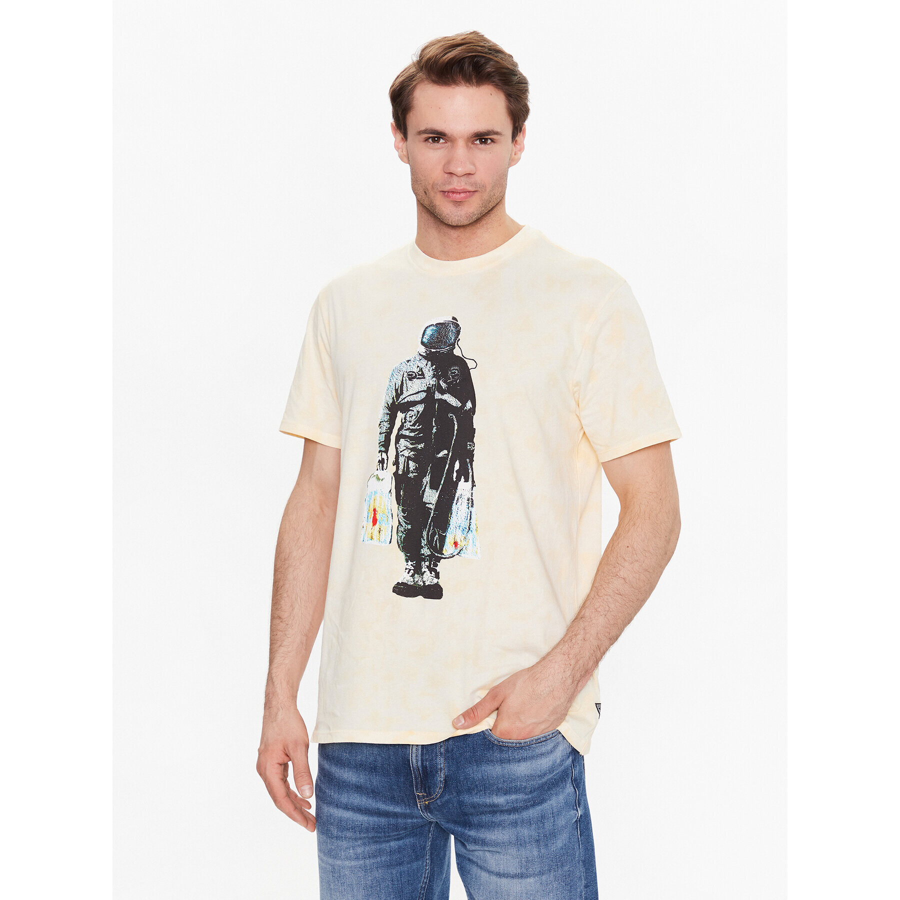 Guess Tricou Spaceman M3GI79 K9RM3 Galben Regular Fit - Pled.ro