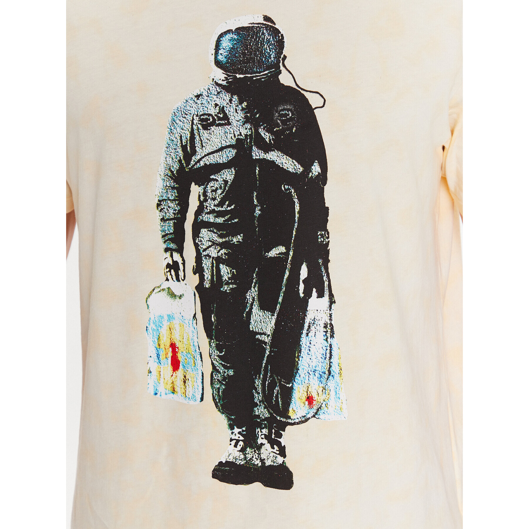 Guess Tricou Spaceman M3GI79 K9RM3 Galben Regular Fit - Pled.ro