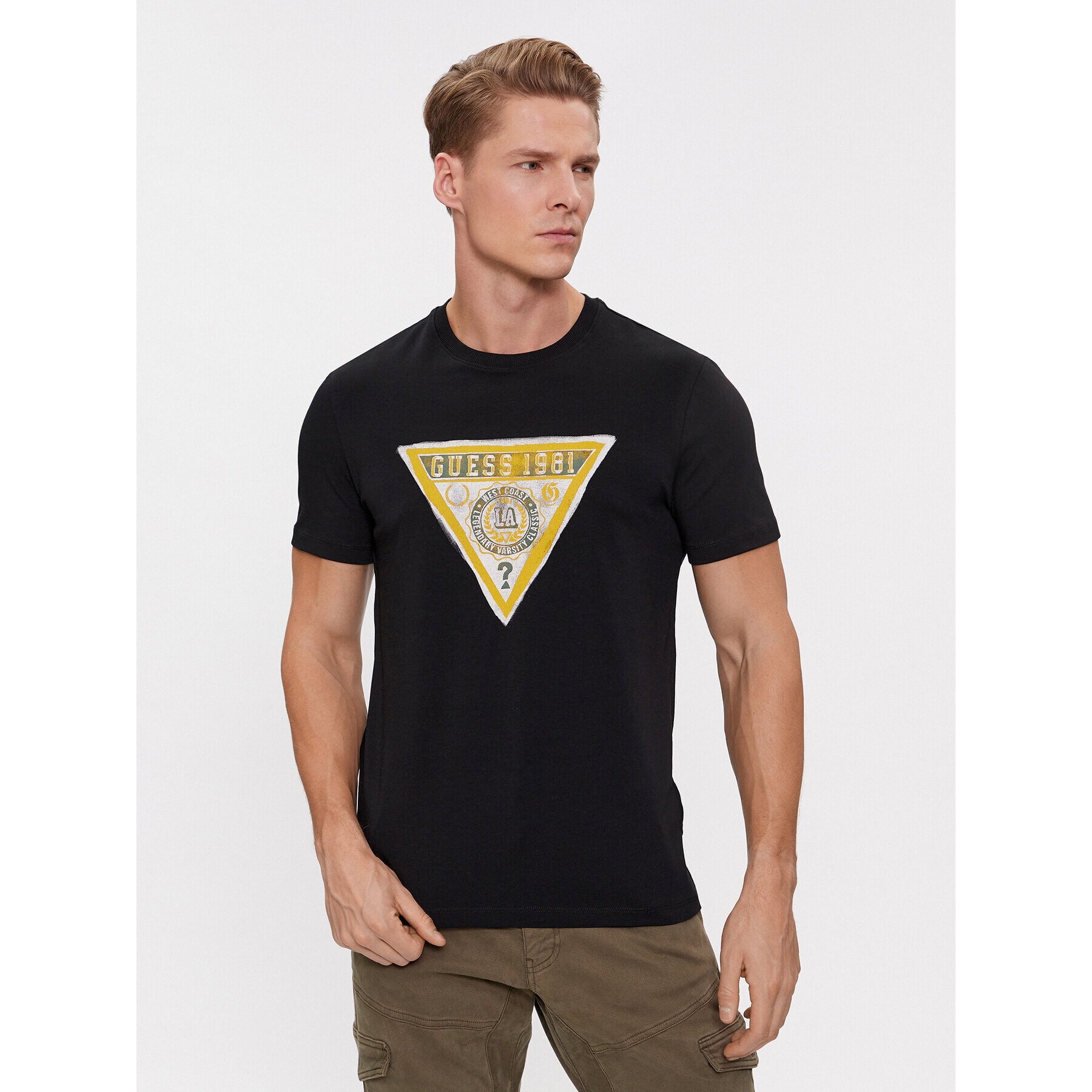 Guess Tricou Ss Cn Triangle M4RI38 J1314 Negru Slim Fit - Pled.ro