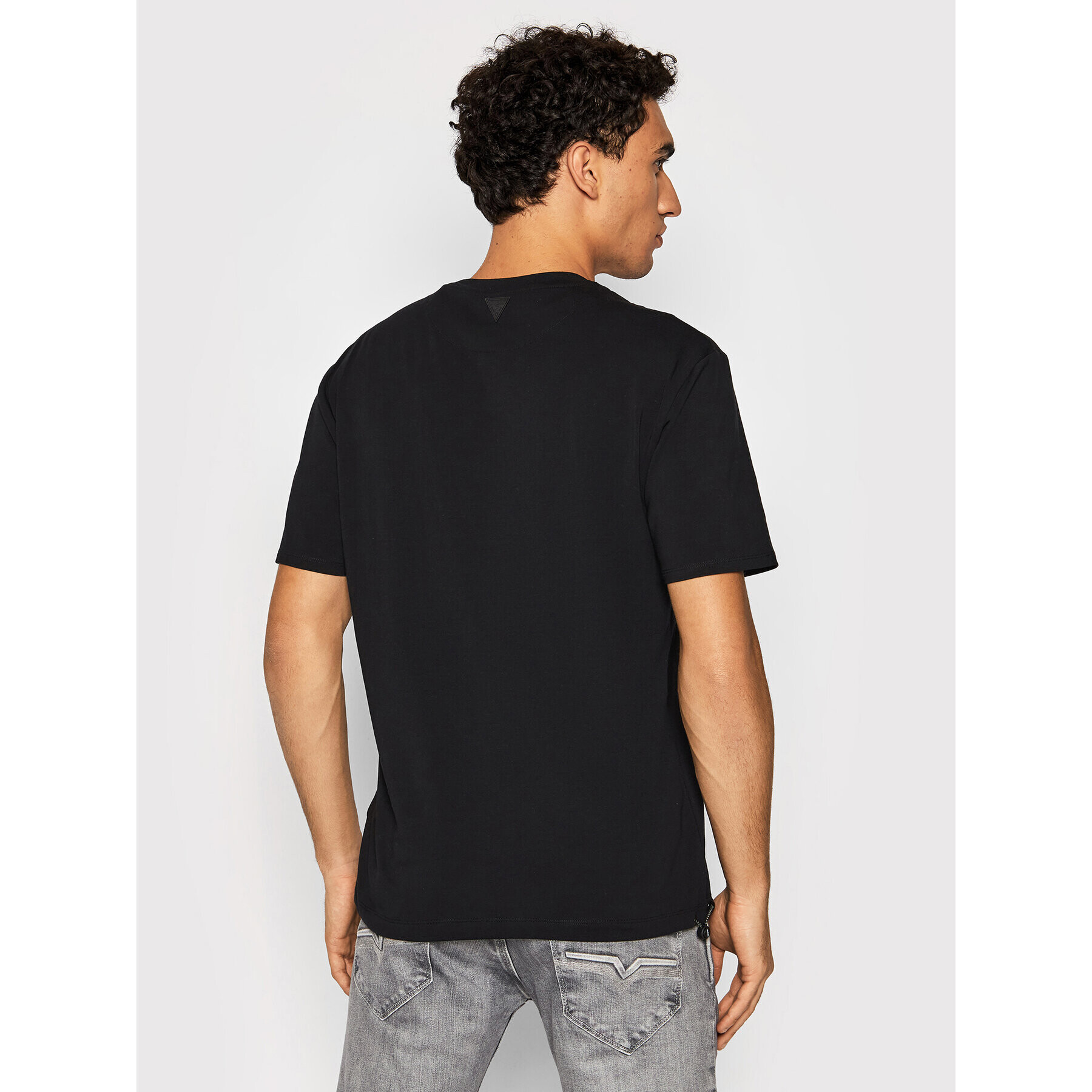 Guess Tricou U1BA09 J1311 Negru Regular Fit - Pled.ro