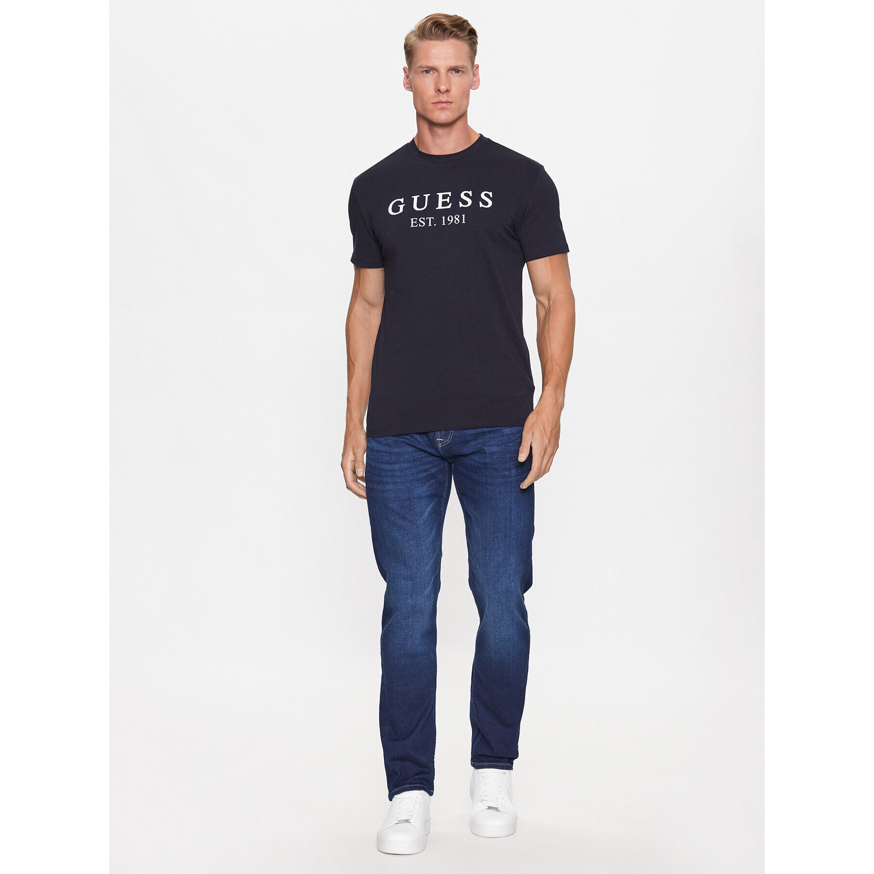 Guess Tricou U3YI00 K6YW0 Bleumarin Regular Fit - Pled.ro