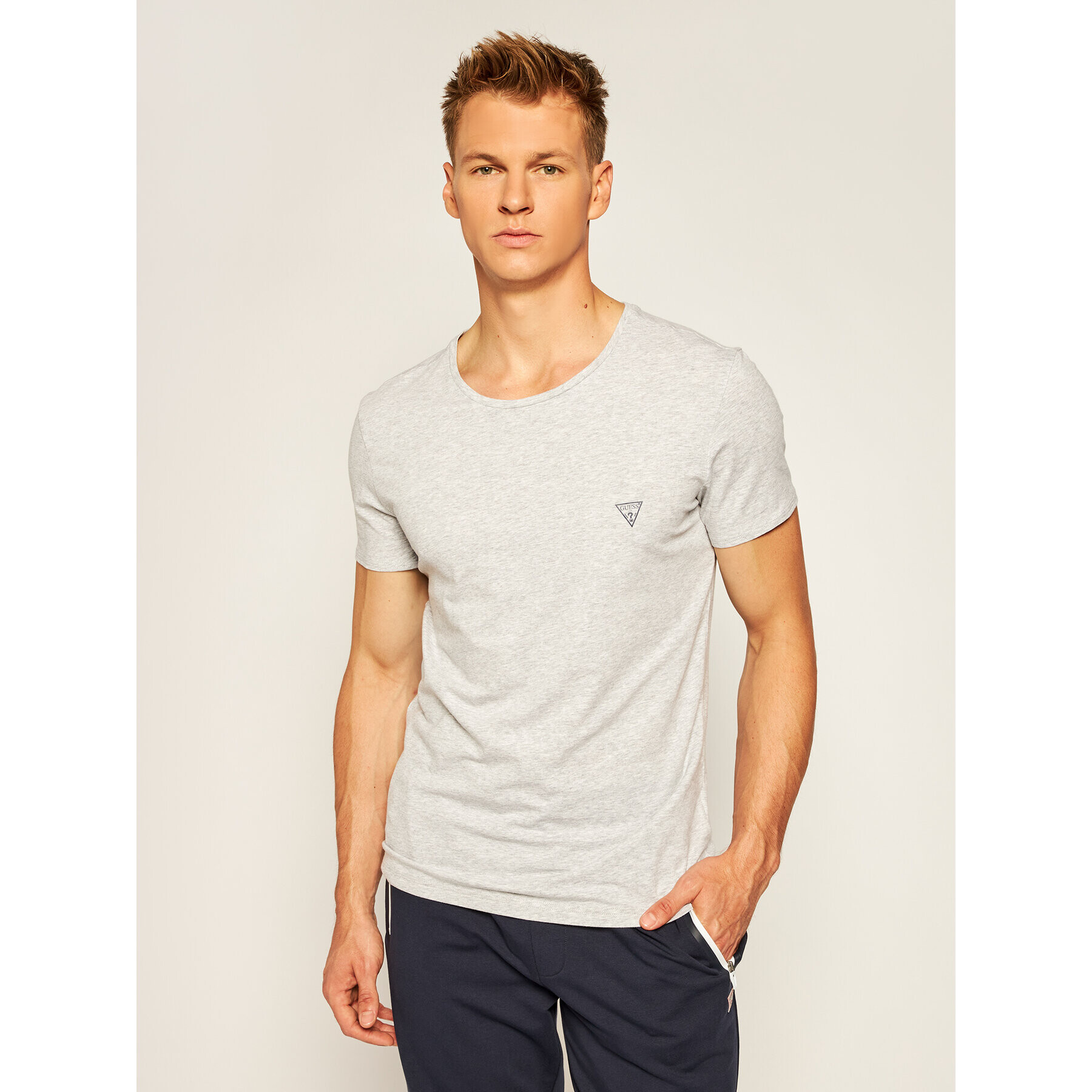 Guess Tricou U97M00 JR003 Gri Regular Fit - Pled.ro