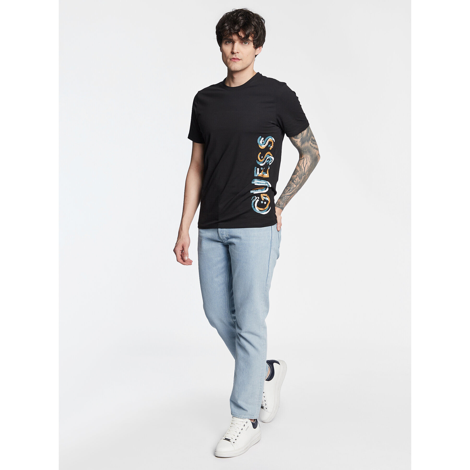 Guess Tricou Vertical Logo M3GI22 J1314 Negru Slim Fit - Pled.ro