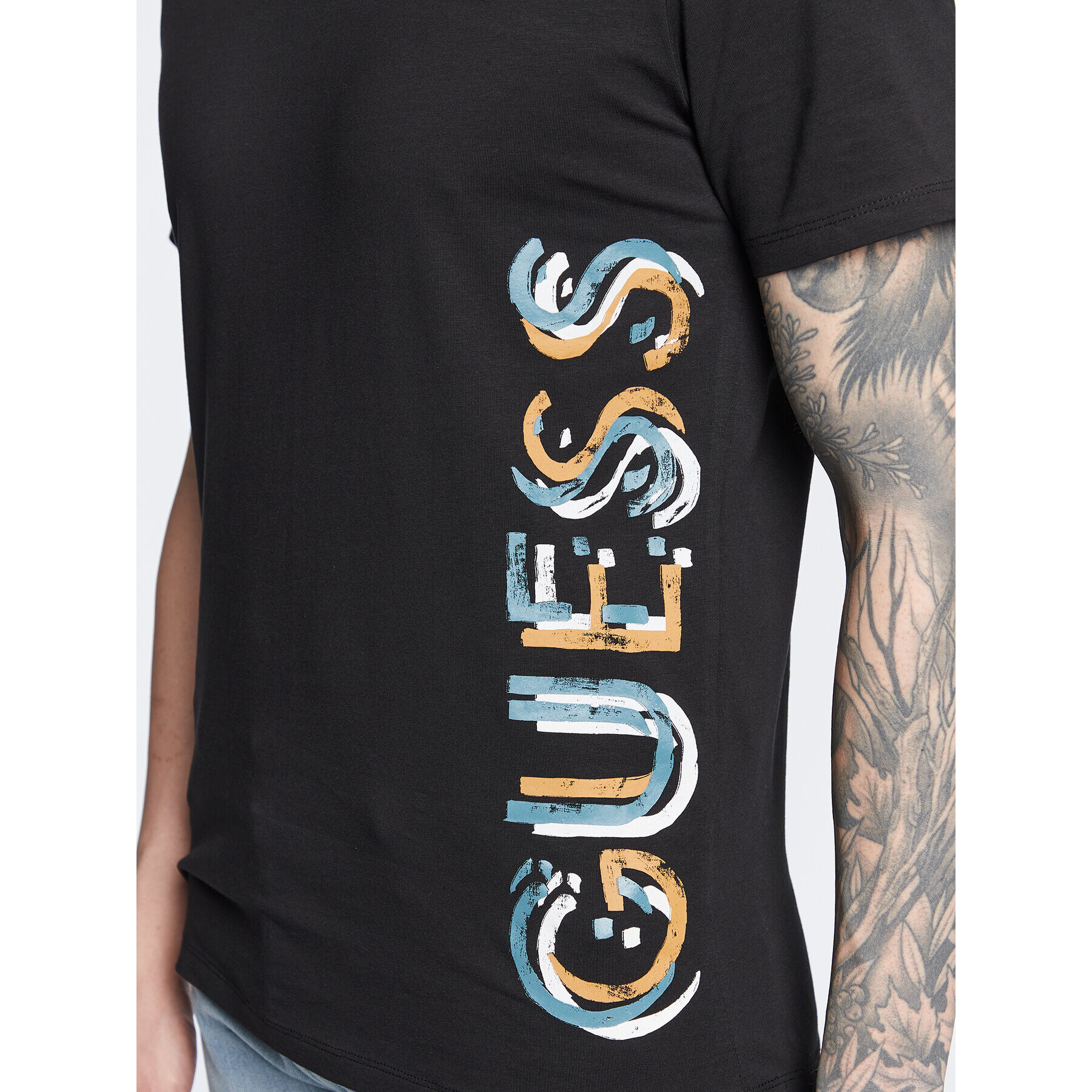 Guess Tricou Vertical Logo M3GI22 J1314 Negru Slim Fit - Pled.ro