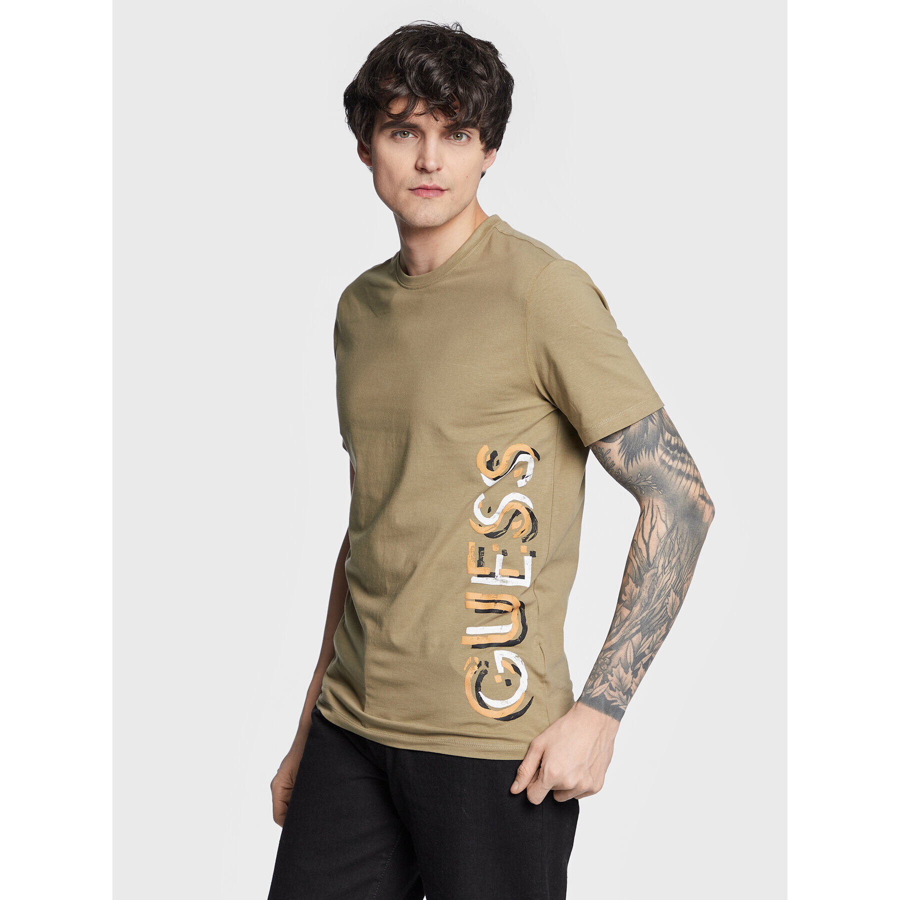 Guess Tricou Vertical Logo M3GI22 J1314 Verde Slim Fit - Pled.ro