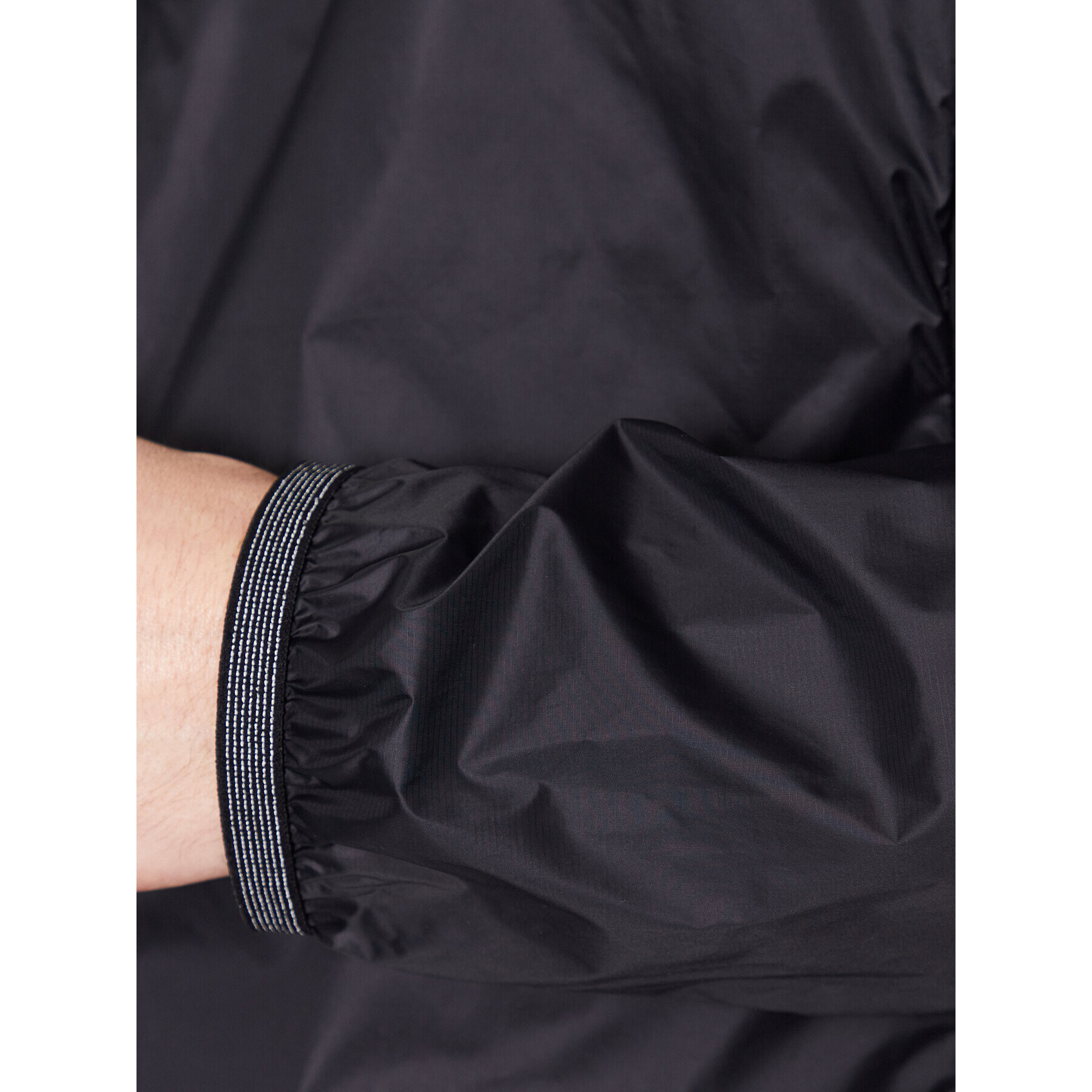 Halti Geacă de vânt Control M Windbreaker 086-0719 Negru Regular Fit - Pled.ro