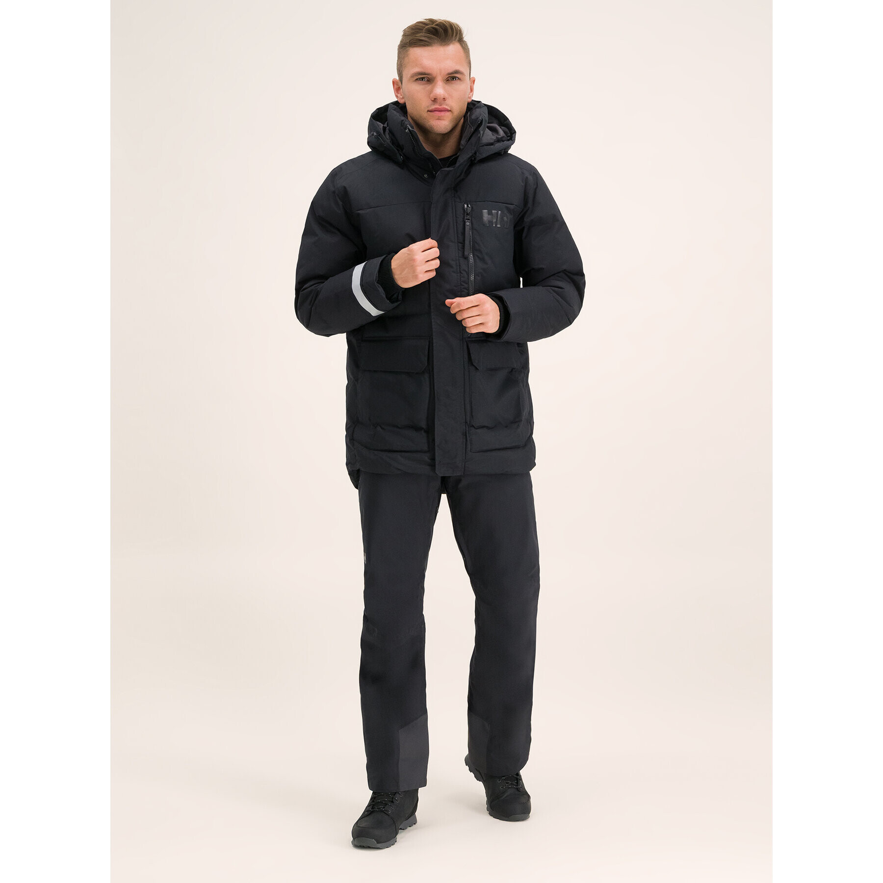 Helly Hansen Geacă de iarnă Tromsoe 53074 Negru Regular Fit - Pled.ro