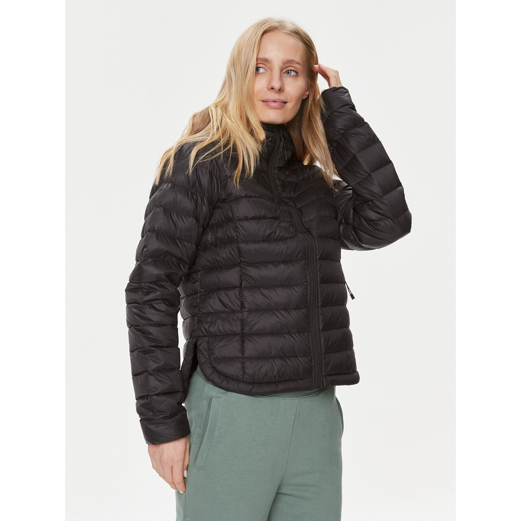 Helly Hansen Geacă din puf 53821 Negru Regular Fit - Pled.ro