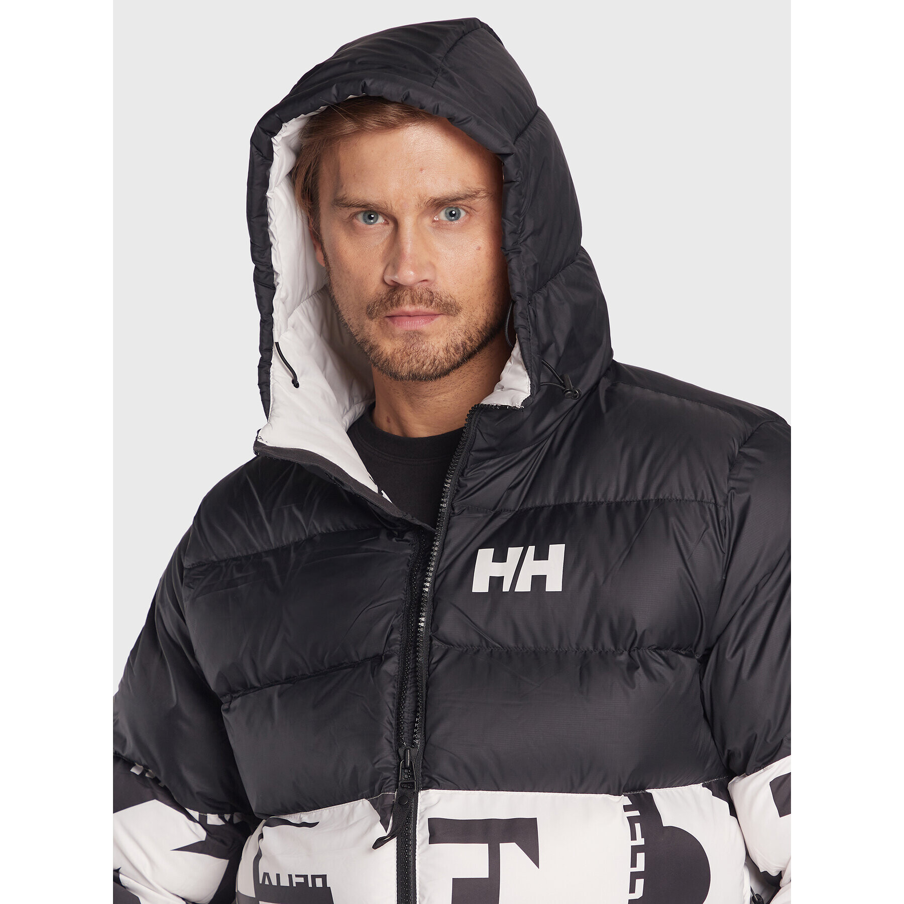 Helly Hansen Geacă din puf Active 53523 Colorat Regular Fit - Pled.ro