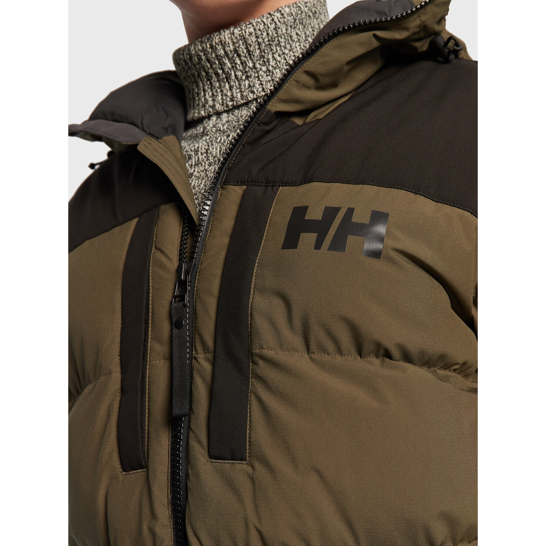 Helly Hansen Geacă din puf Patrol 53873 Kaki Regular Fit - Pled.ro