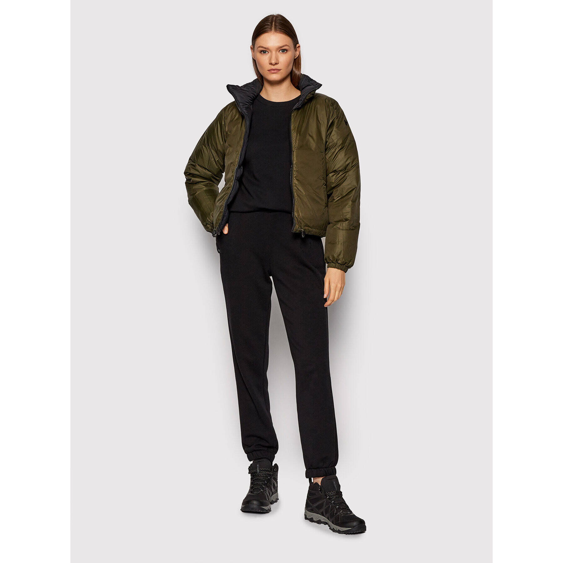 Helly Hansen Geacă din puf Reversible 53611 Negru Regular Fit - Pled.ro