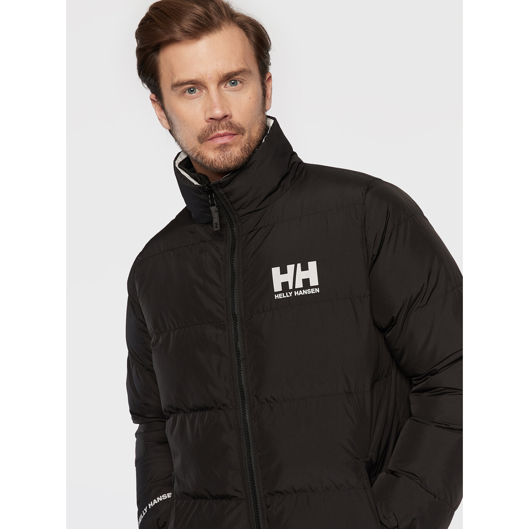 Helly Hansen Geacă din puf Urban Reversible 29656 Negru Regular Fit - Pled.ro