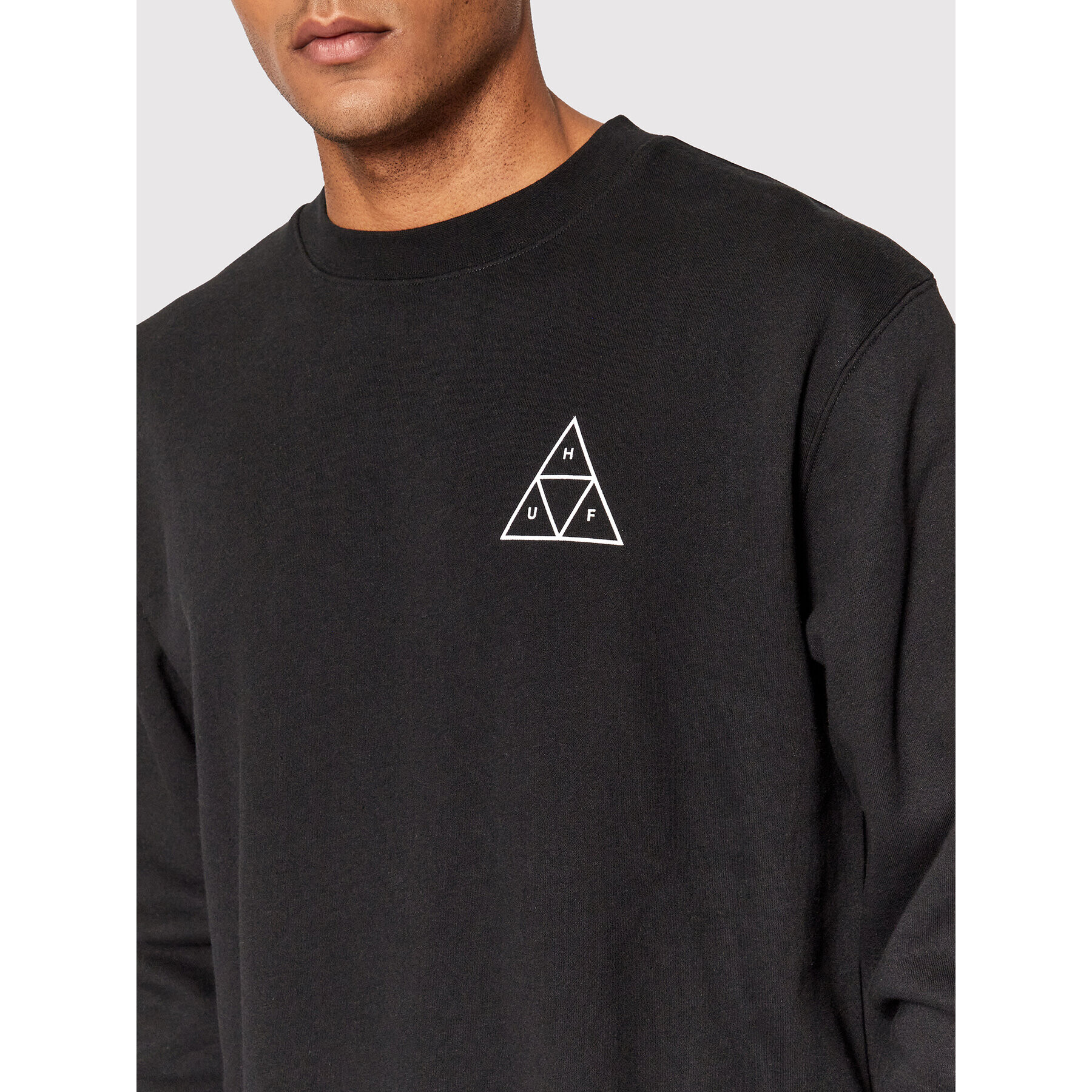 HUF Bluză Essentials Triple Triangle PF00492 Negru Regular Fit - Pled.ro