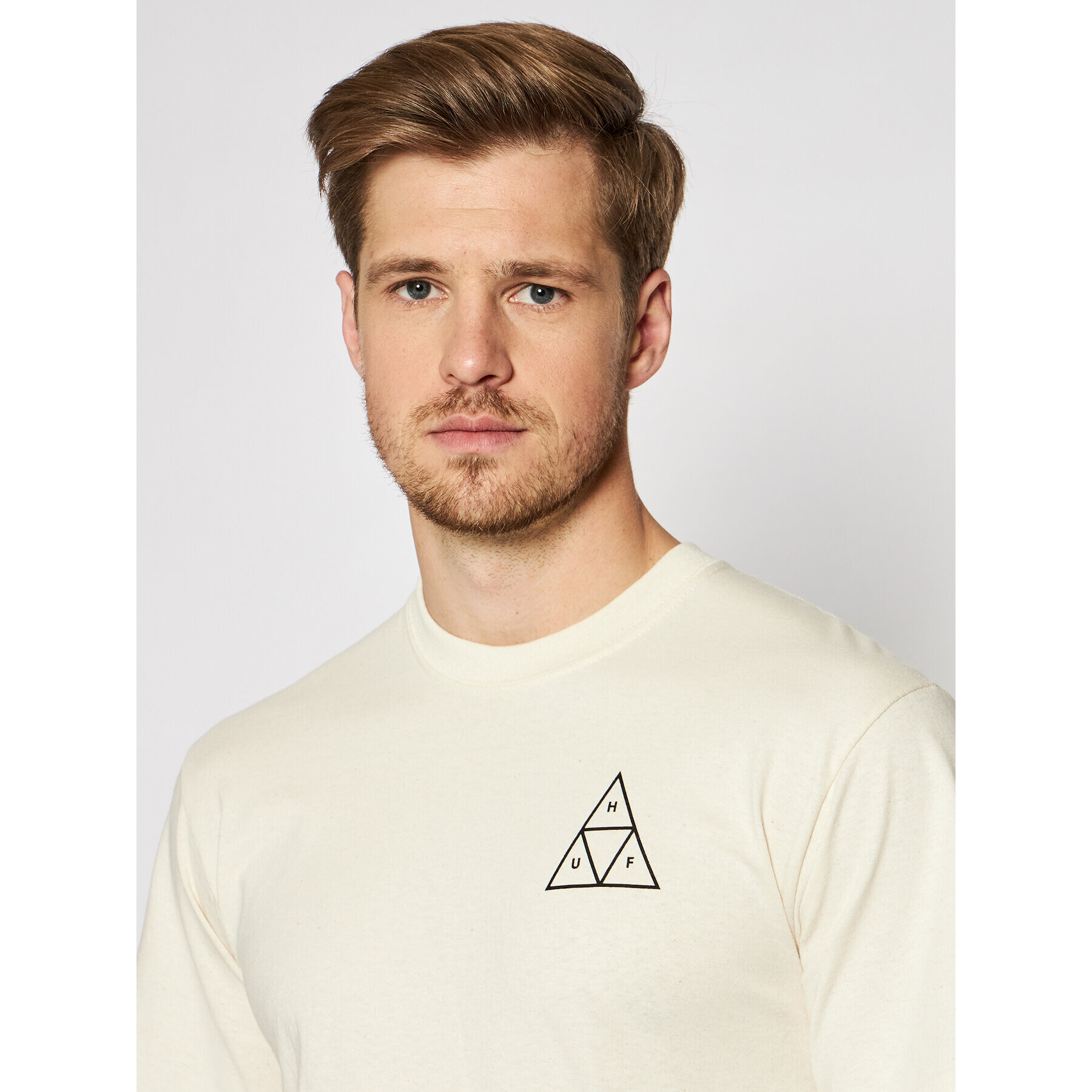 HUF Tricou Essentials TS00509 Bej Regular Fit - Pled.ro