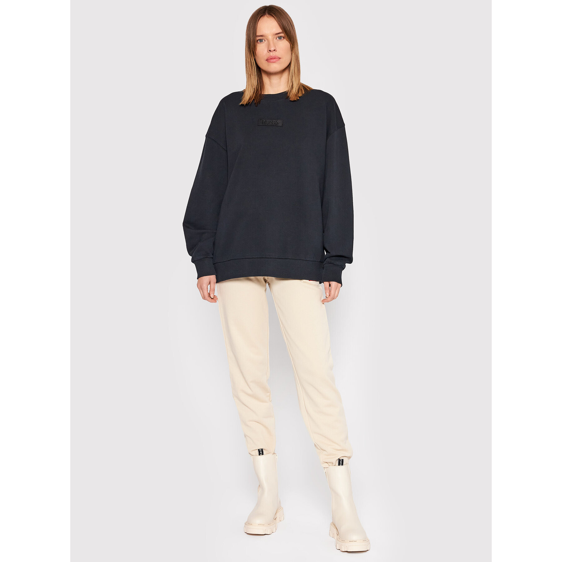 Hugo Bluză Dashimara_1 50455234 Negru Oversize - Pled.ro