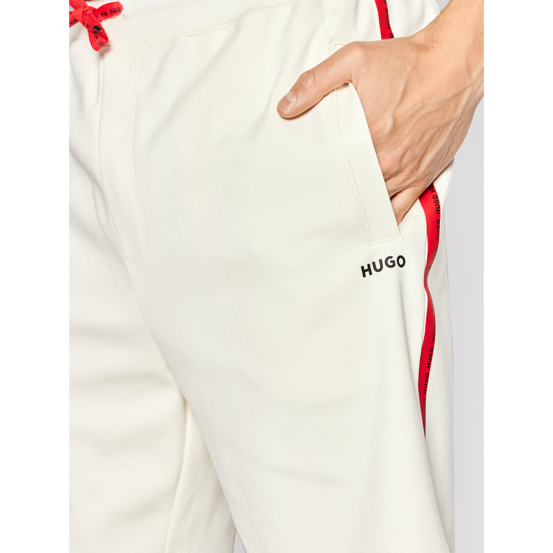 Hugo Pantaloni scurți sport Datinir 50465959 Alb Regular Fit - Pled.ro