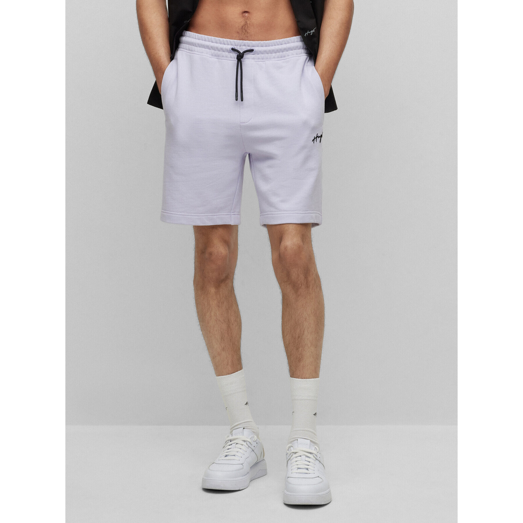 Hugo Pantaloni scurți sport Dampinas 50486438 Violet Relaxed Fit - Pled.ro