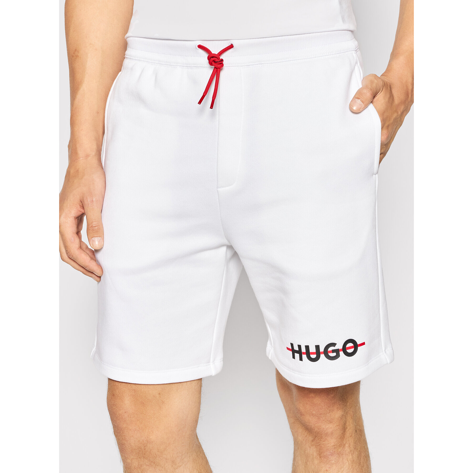 Hugo Pantaloni scurți sport Dedford 50481138 Alb Comfort Fit - Pled.ro