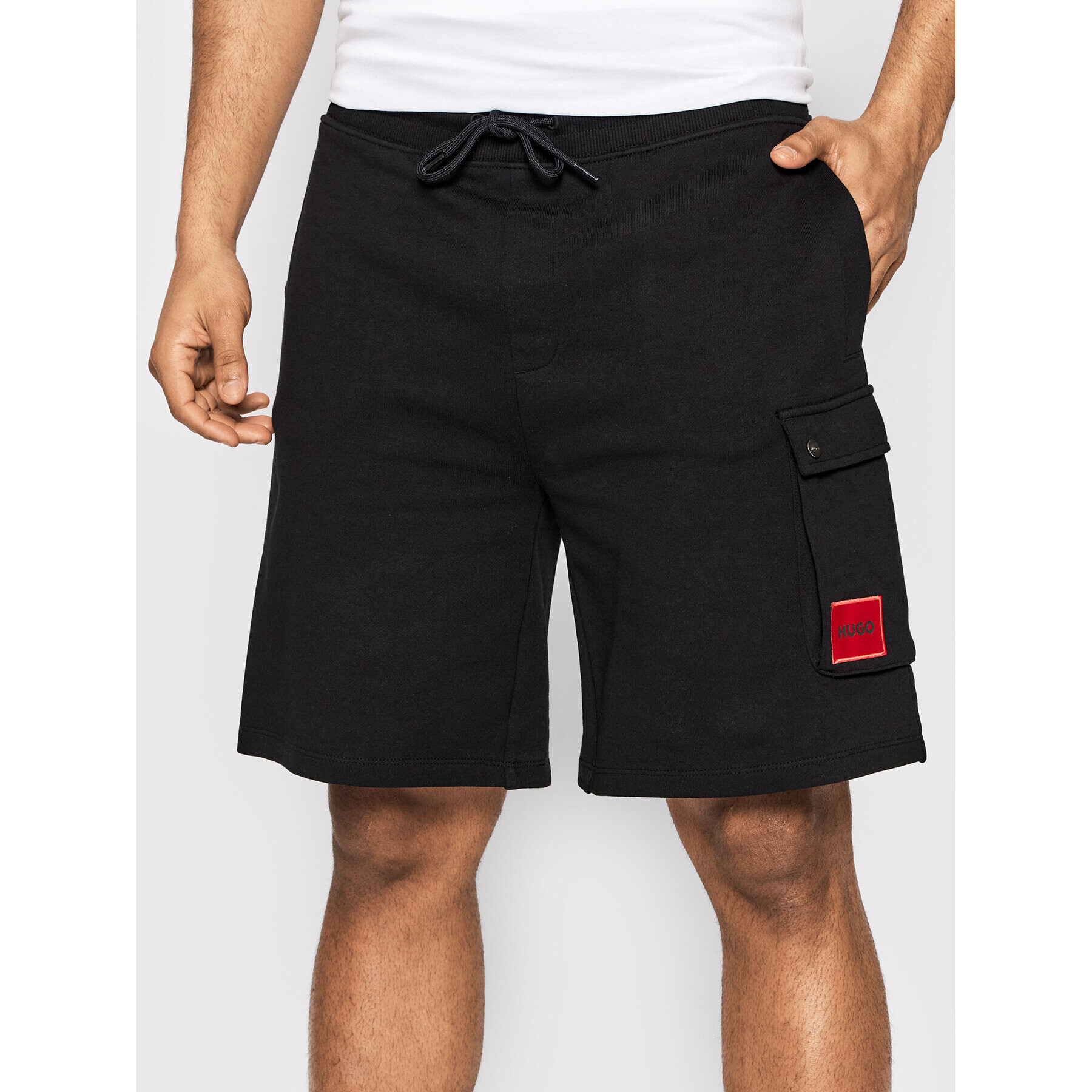 Hugo Pantaloni scurți sport Dizzi222 50466702 Negru Regular Fit - Pled.ro