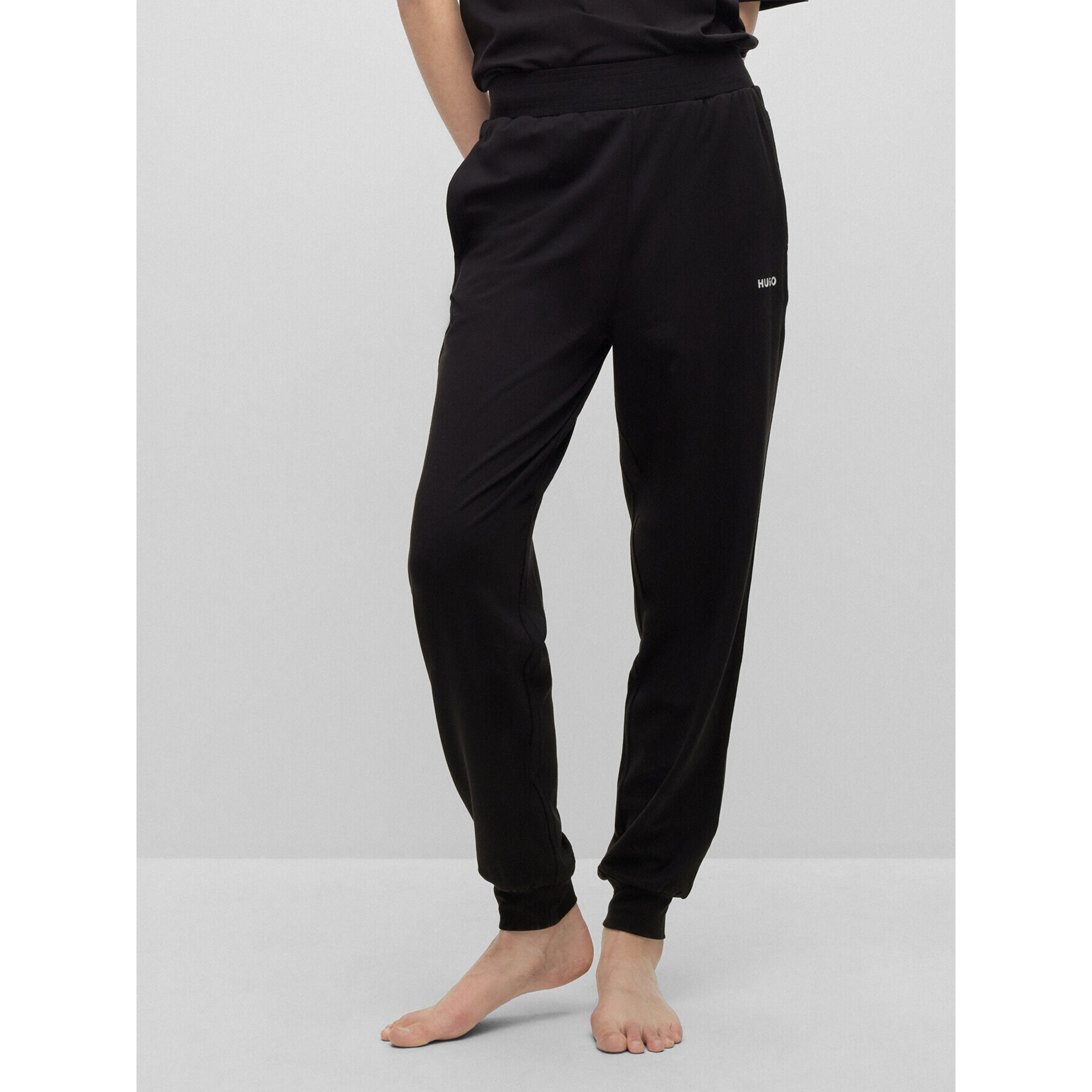 Hugo Pantaloni trening 50490578 Negru Regular Fit - Pled.ro