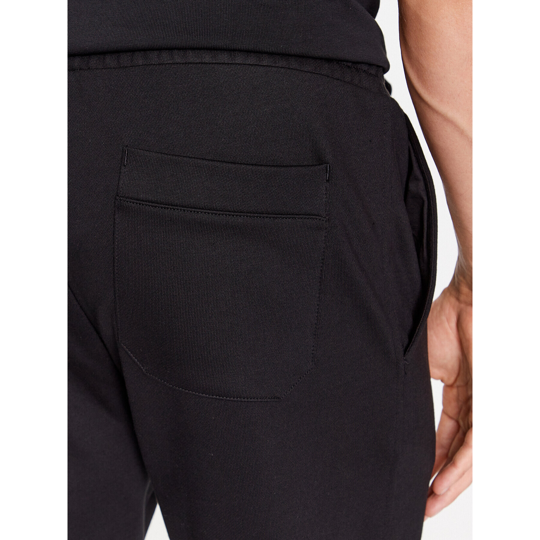 Hugo Pantaloni trening Dchard 50496652 Negru Relaxed Fit - Pled.ro