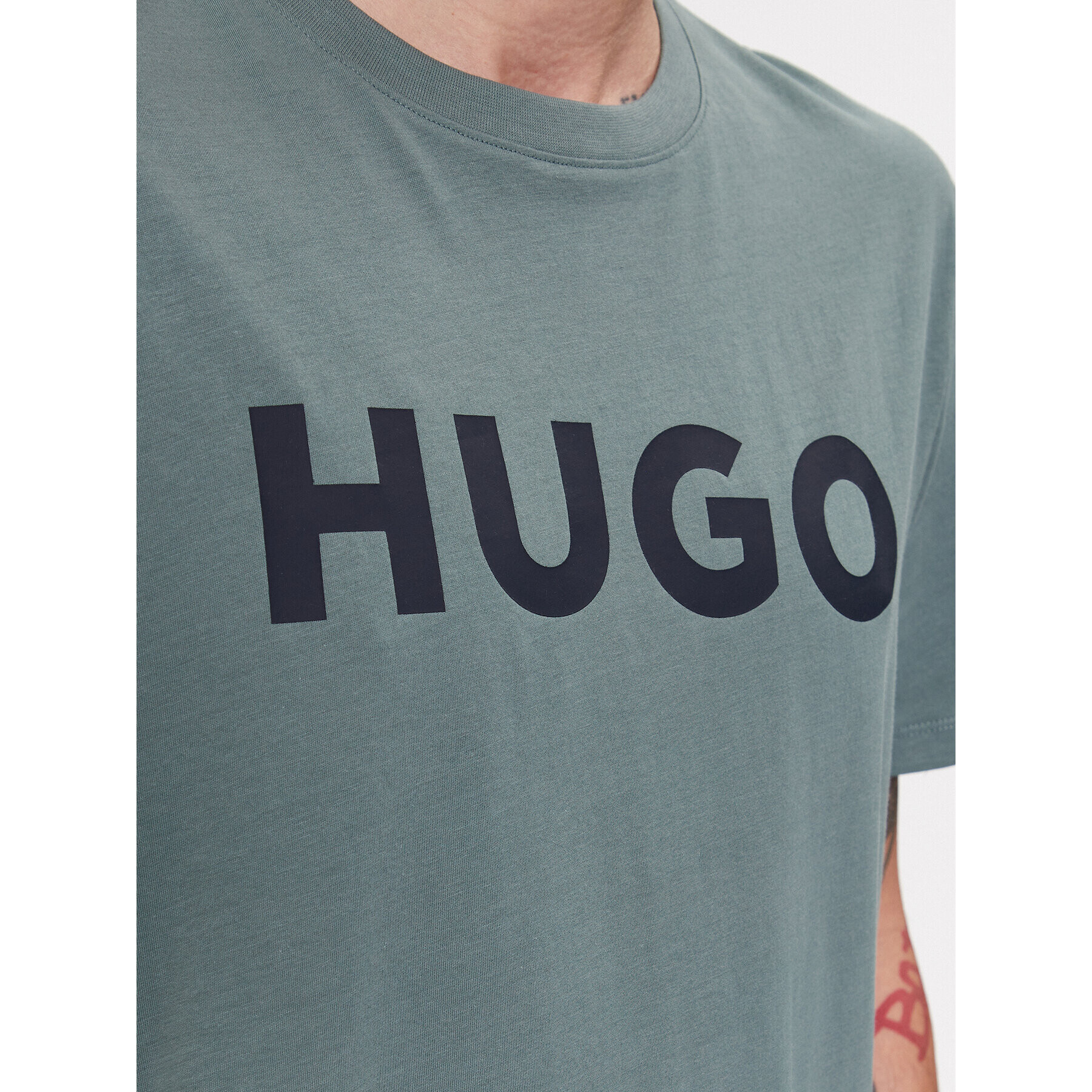 Hugo Tricou Dulivio 50467556 Verde Regular Fit - Pled.ro