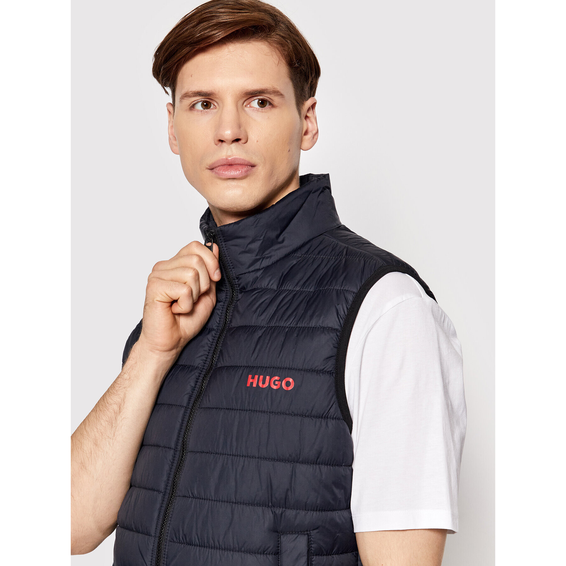 Hugo Vestă Bentino2221 50468742 Bleumarin Slim Fit - Pled.ro