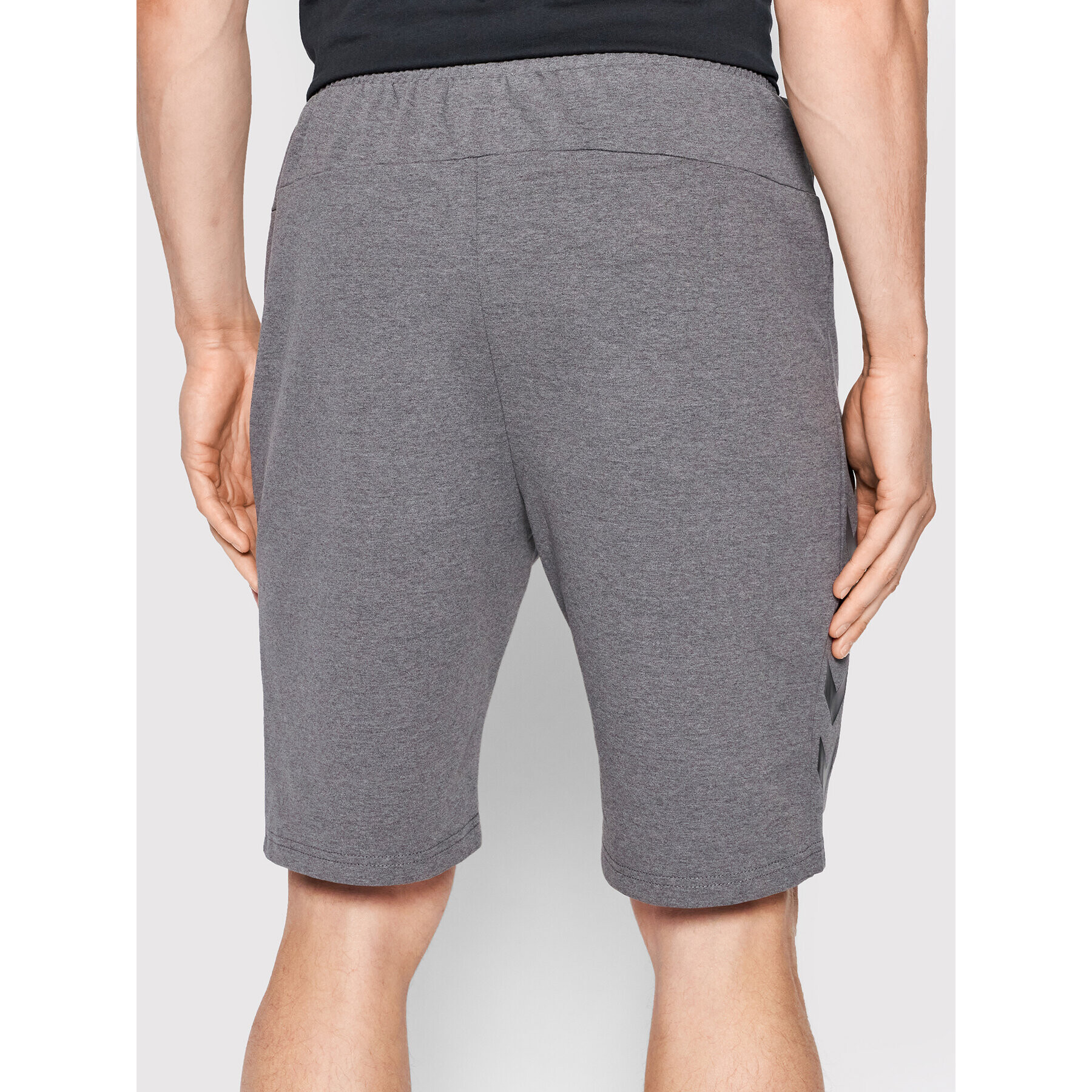 Hummel Pantaloni scurți sport Ray 211156 Gri Regular Fit - Pled.ro