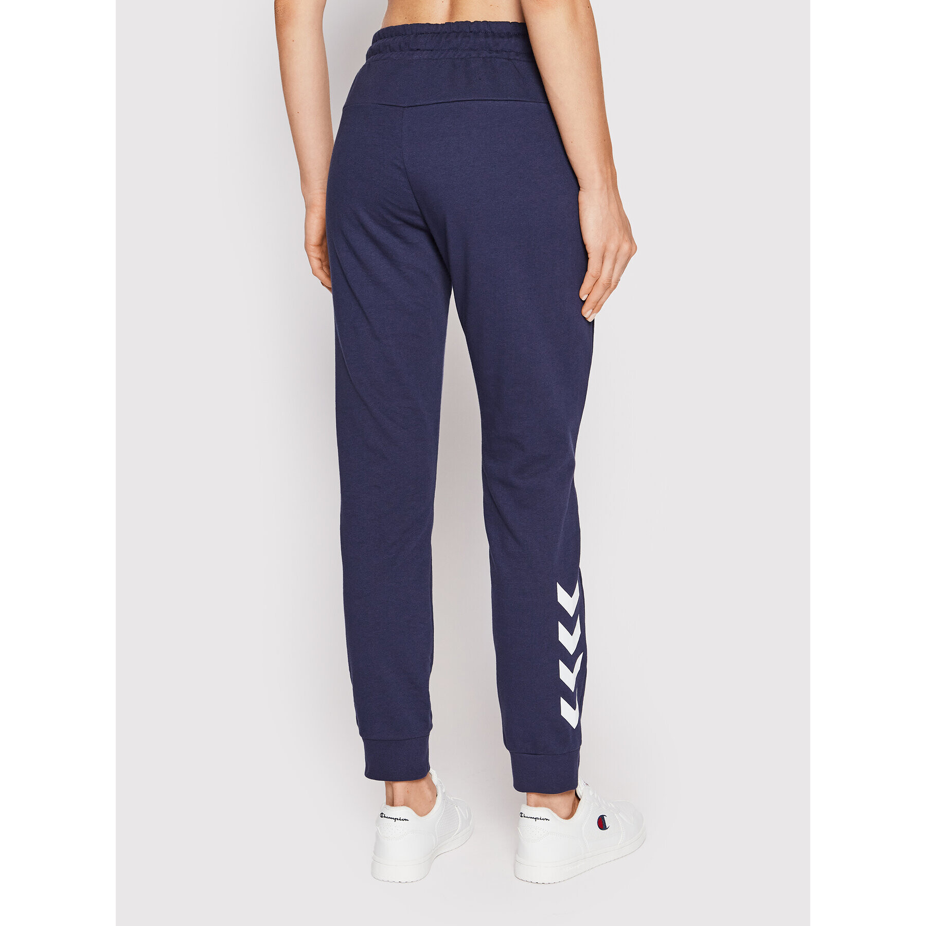 Hummel Pantaloni trening Noni 2.0 214330 Bleumarin Regular Fit - Pled.ro