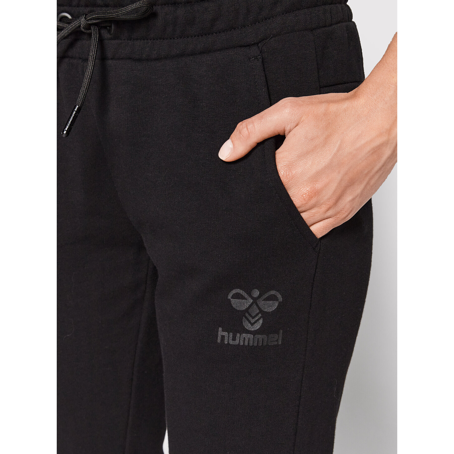 Hummel Pantaloni trening Noni 2.0 214330 Negru Regular Fit - Pled.ro