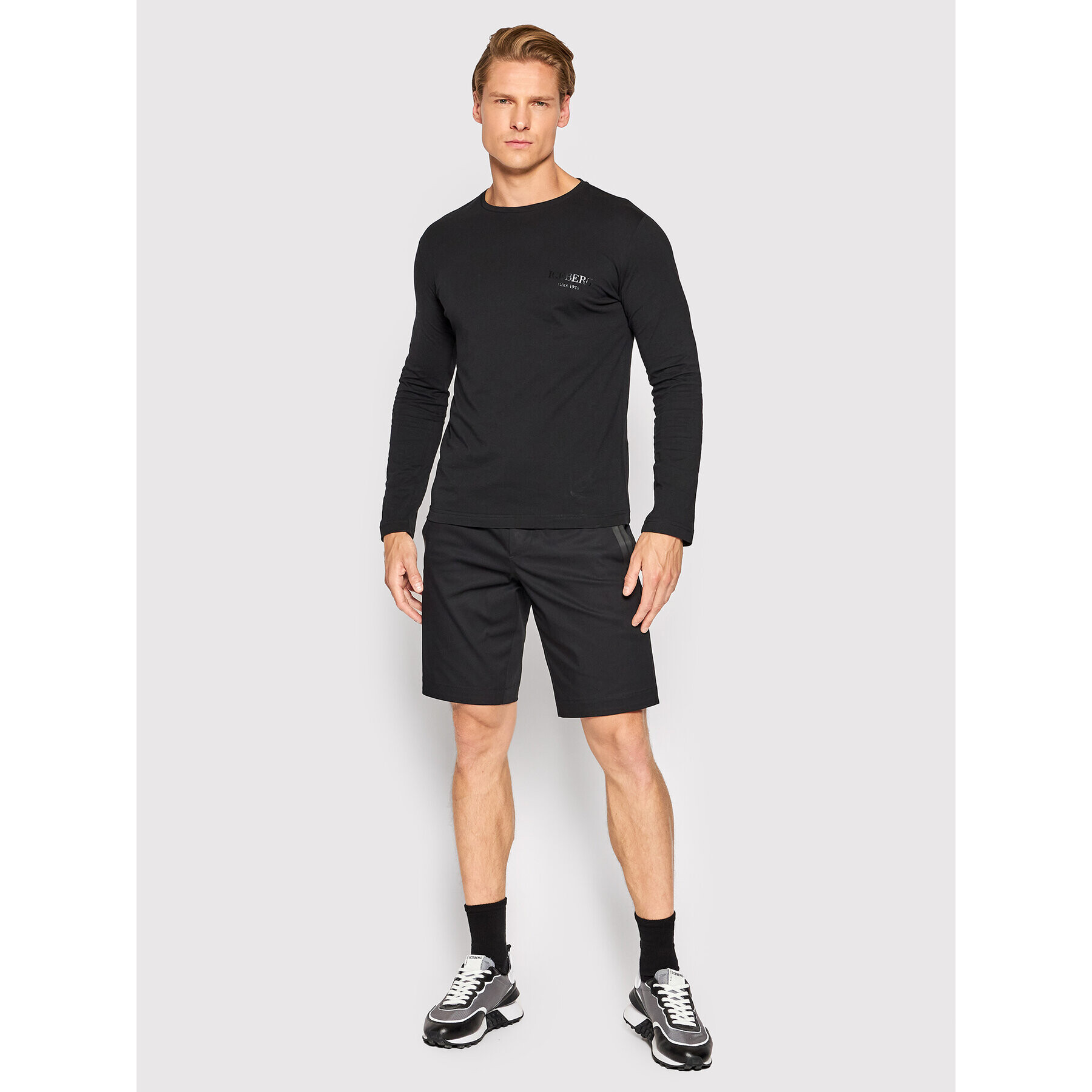 Iceberg Longsleeve 22II1P0F04063019000 Negru Regular Fit - Pled.ro