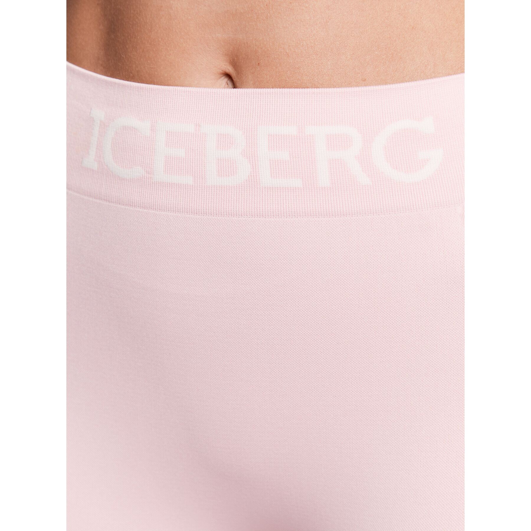 Iceberg Pantaloni scurți sport E5I2P0DA216303 Roz Slim Fit - Pled.ro