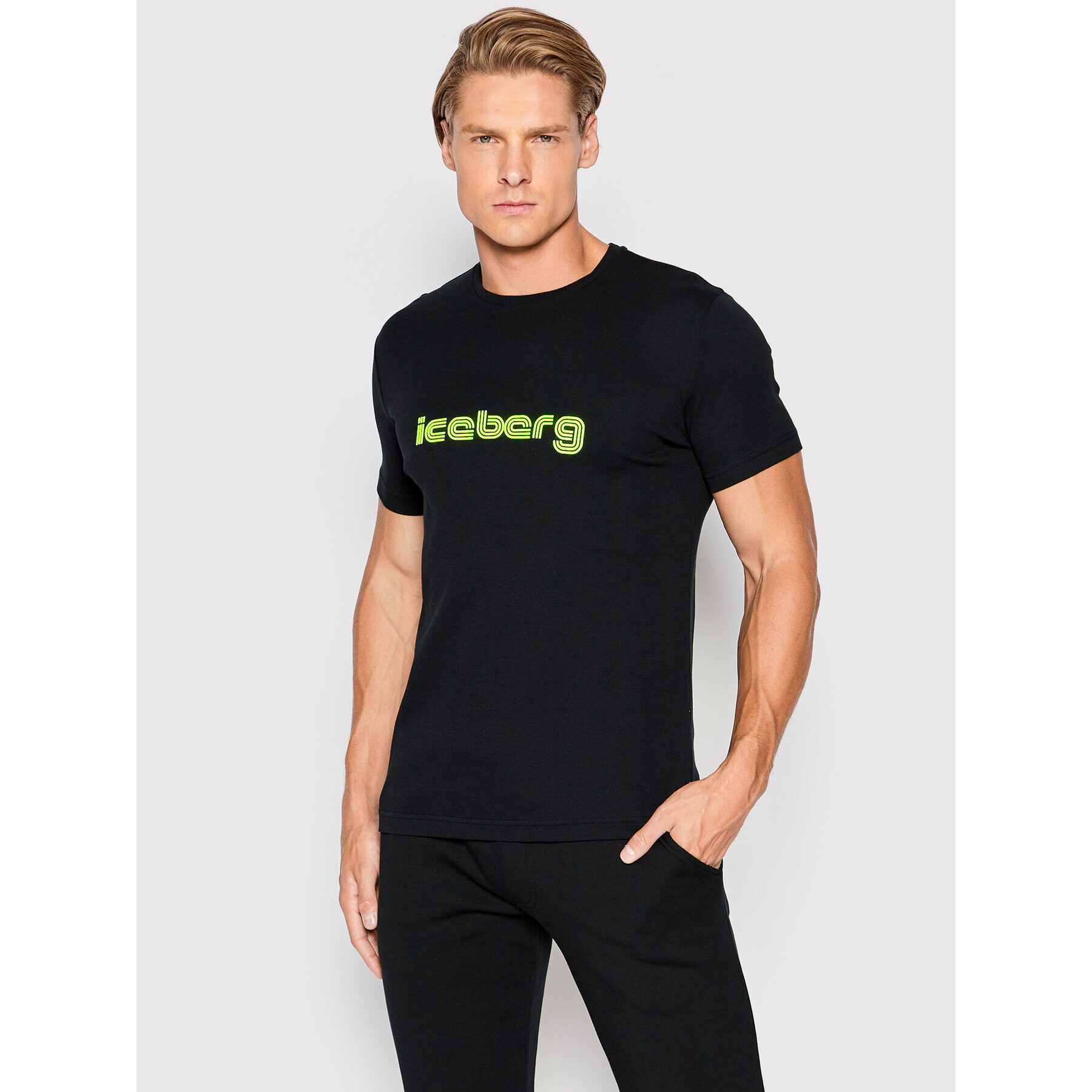 Iceberg Tricou 22II1P0F0176307 Negru Regular Fit - Pled.ro