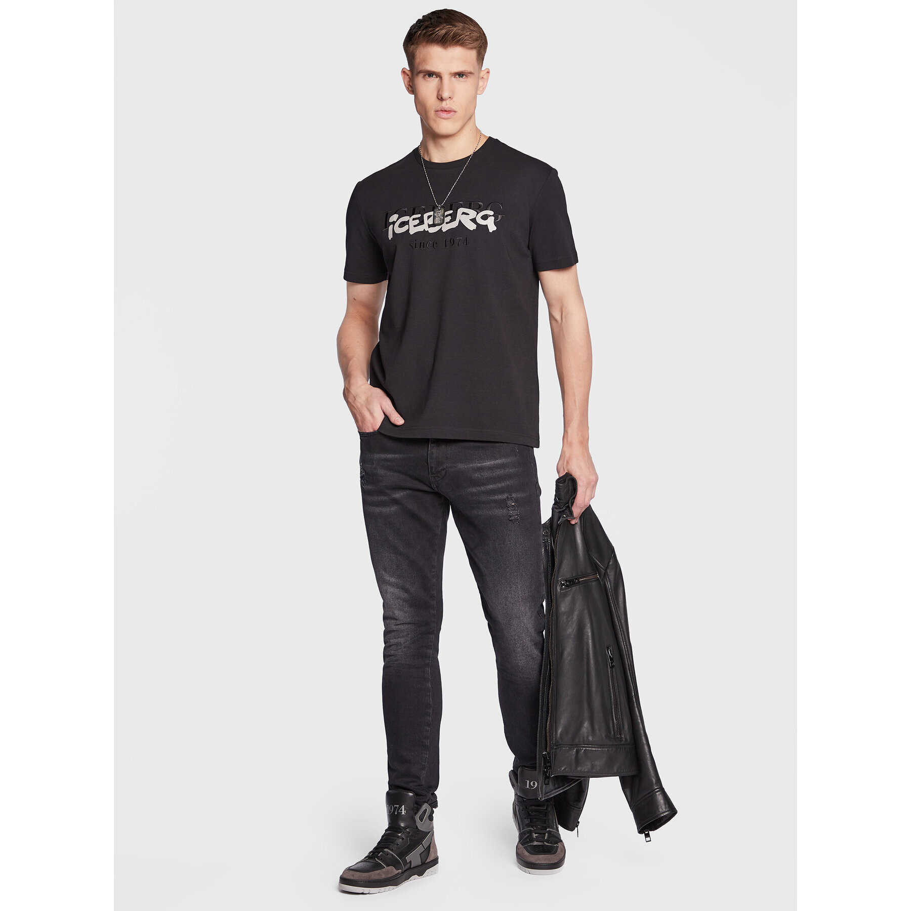 Iceberg Tricou 23EI1P0F0276307 Negru Regular Fit - Pled.ro