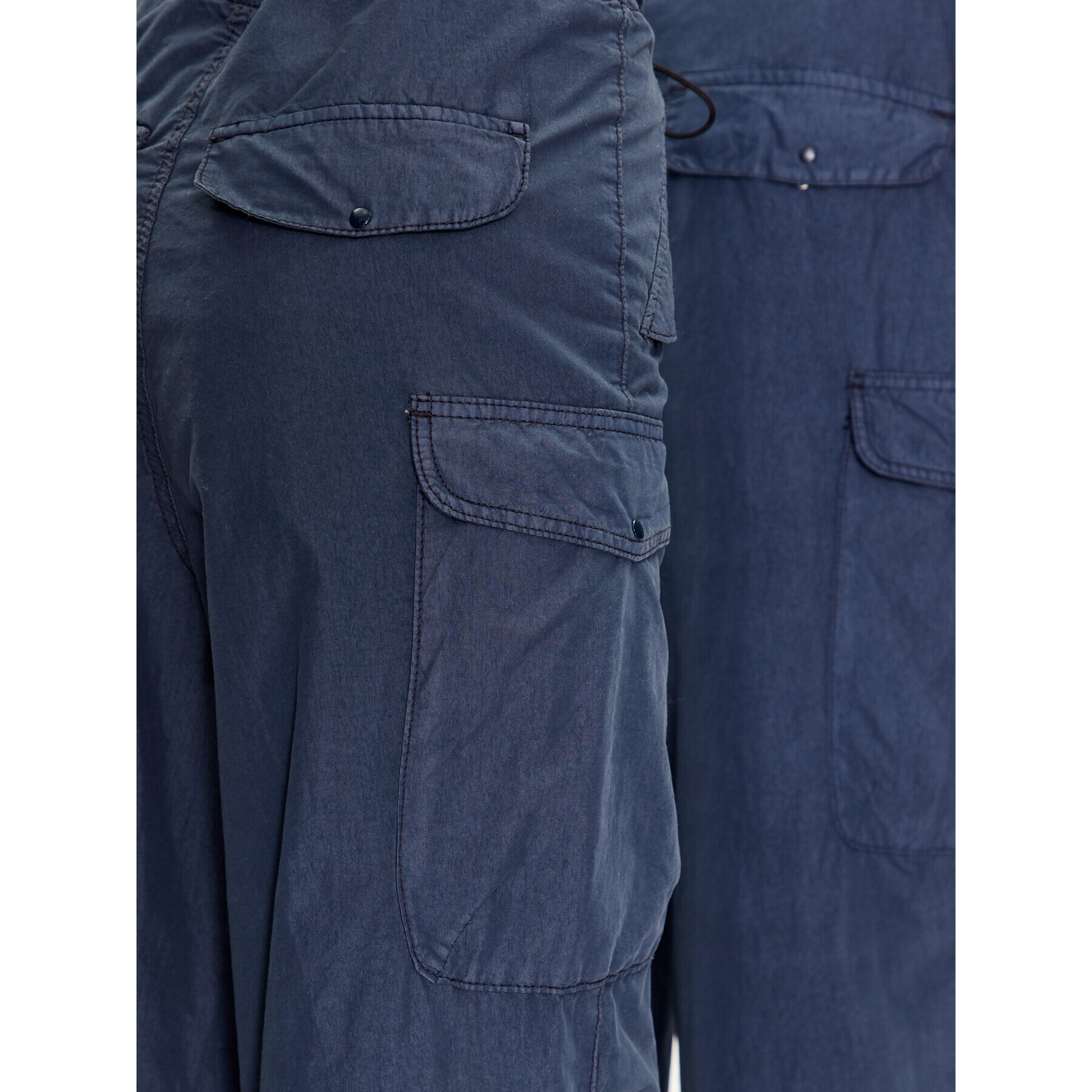 iets frans… Pantaloni din material IF NAVY POPLIN 75502948 Bleumarin Baggy Fit - Pled.ro