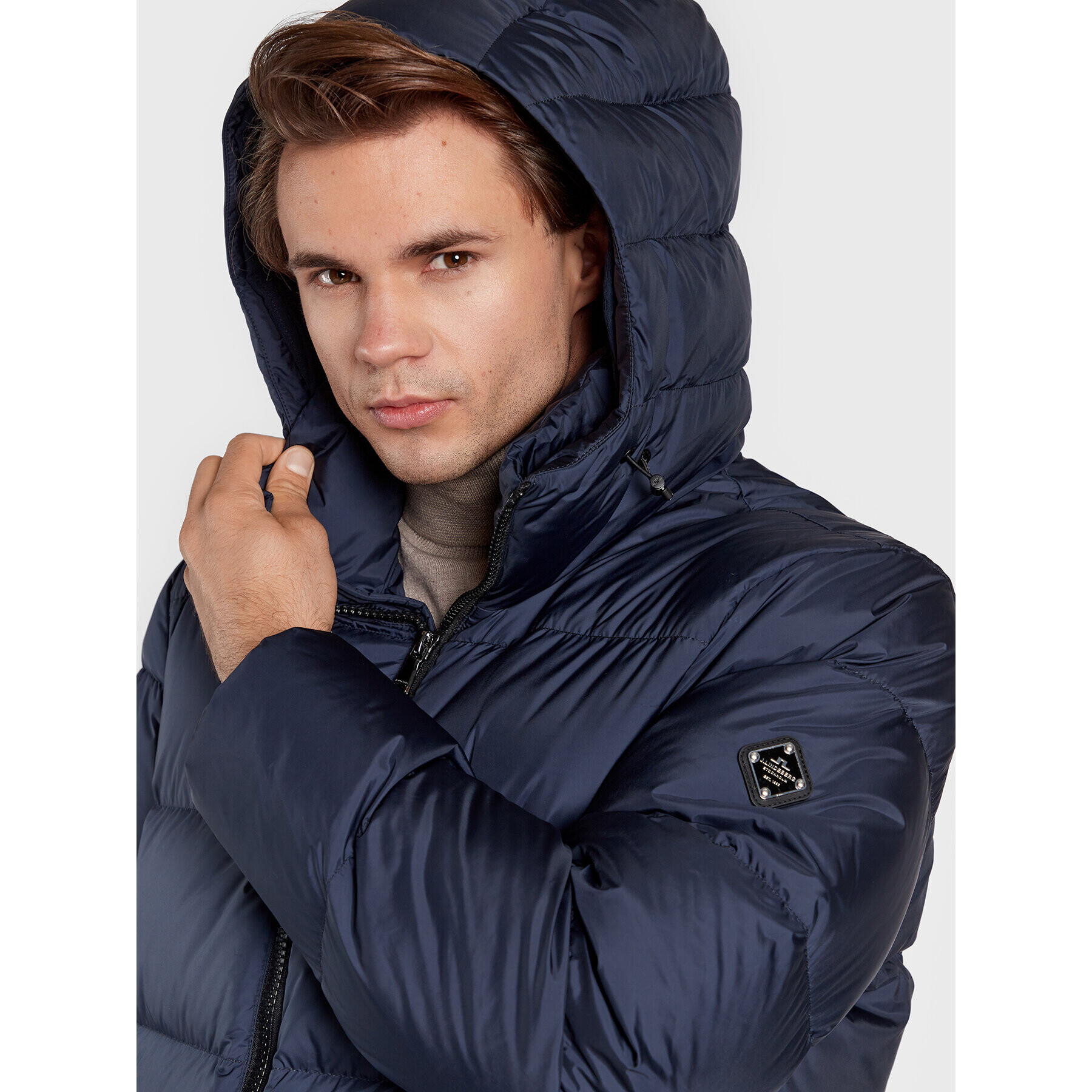 J.Lindeberg Geacă din puf Barrell FMOW06385 Bleumarin Regular Fit - Pled.ro