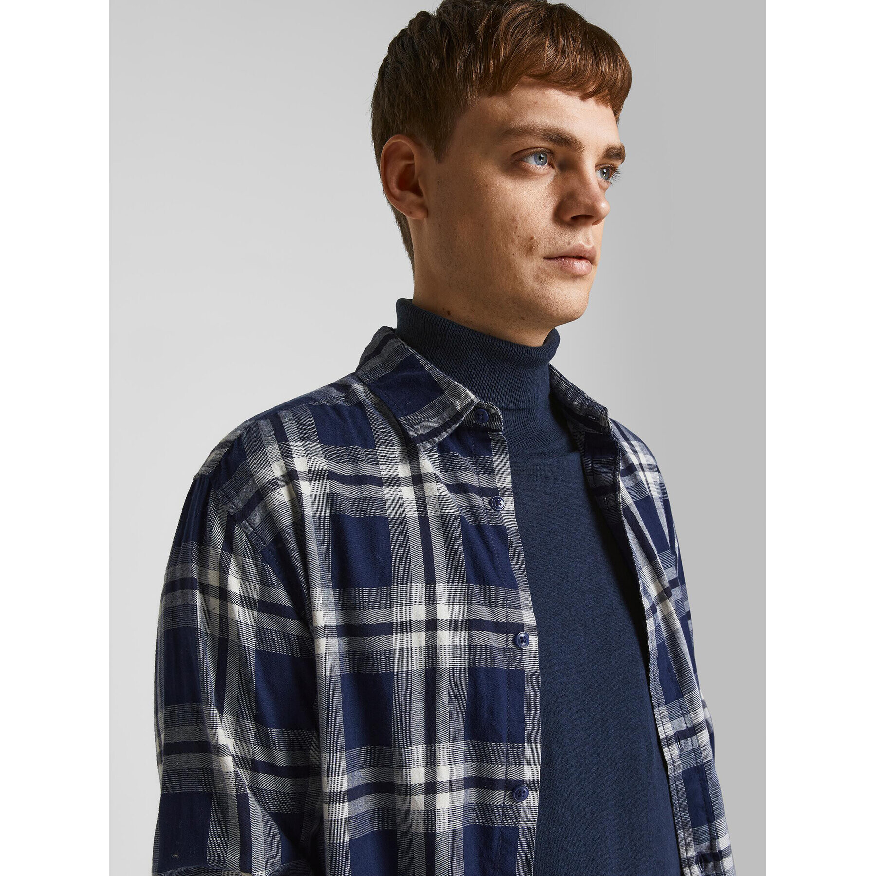 Jack&Jones Bluză cu gât Rogan 12196902 Bleumarin Regular Fit - Pled.ro