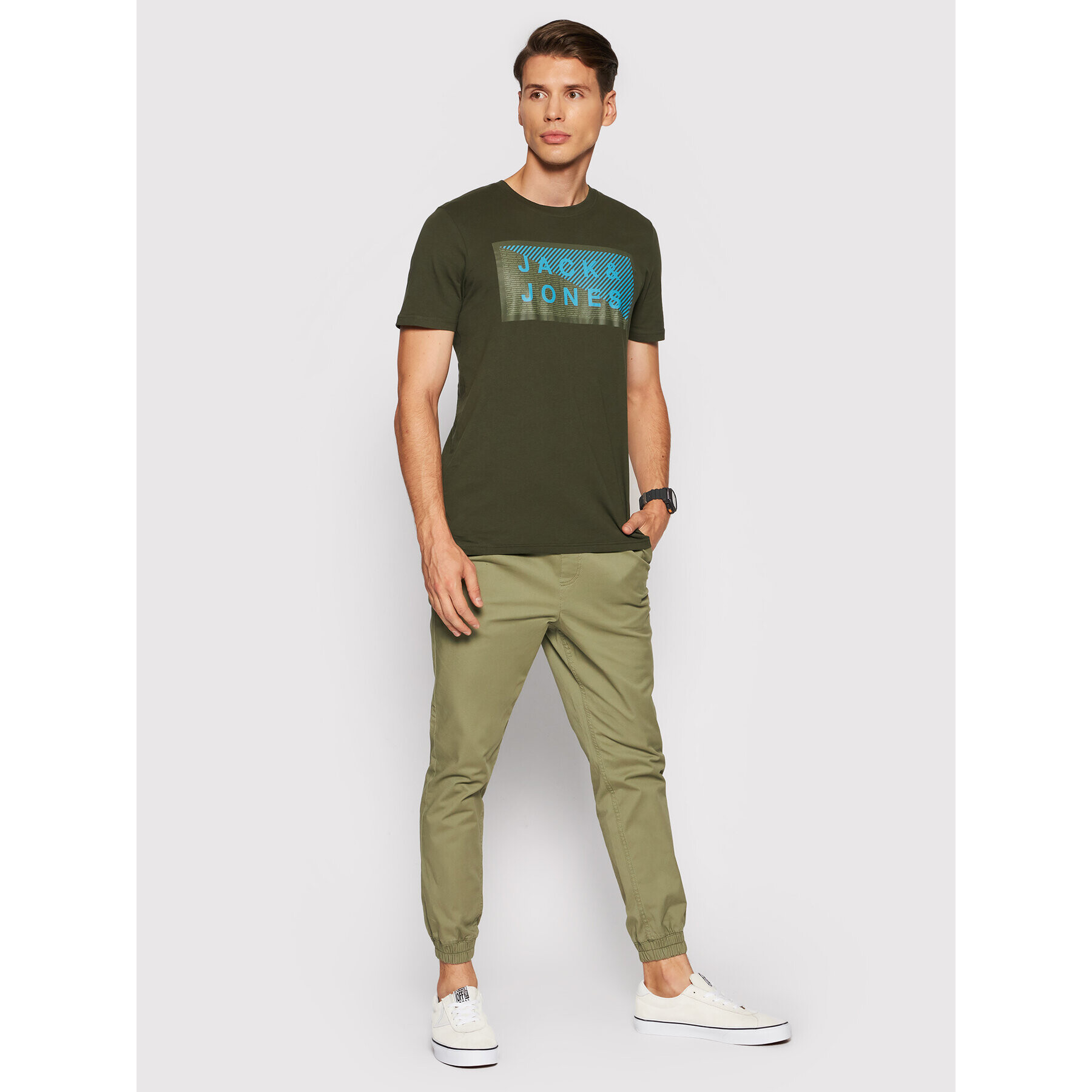 Jack&Jones Joggers Gordon 12182546 Verde Regular Fit - Pled.ro