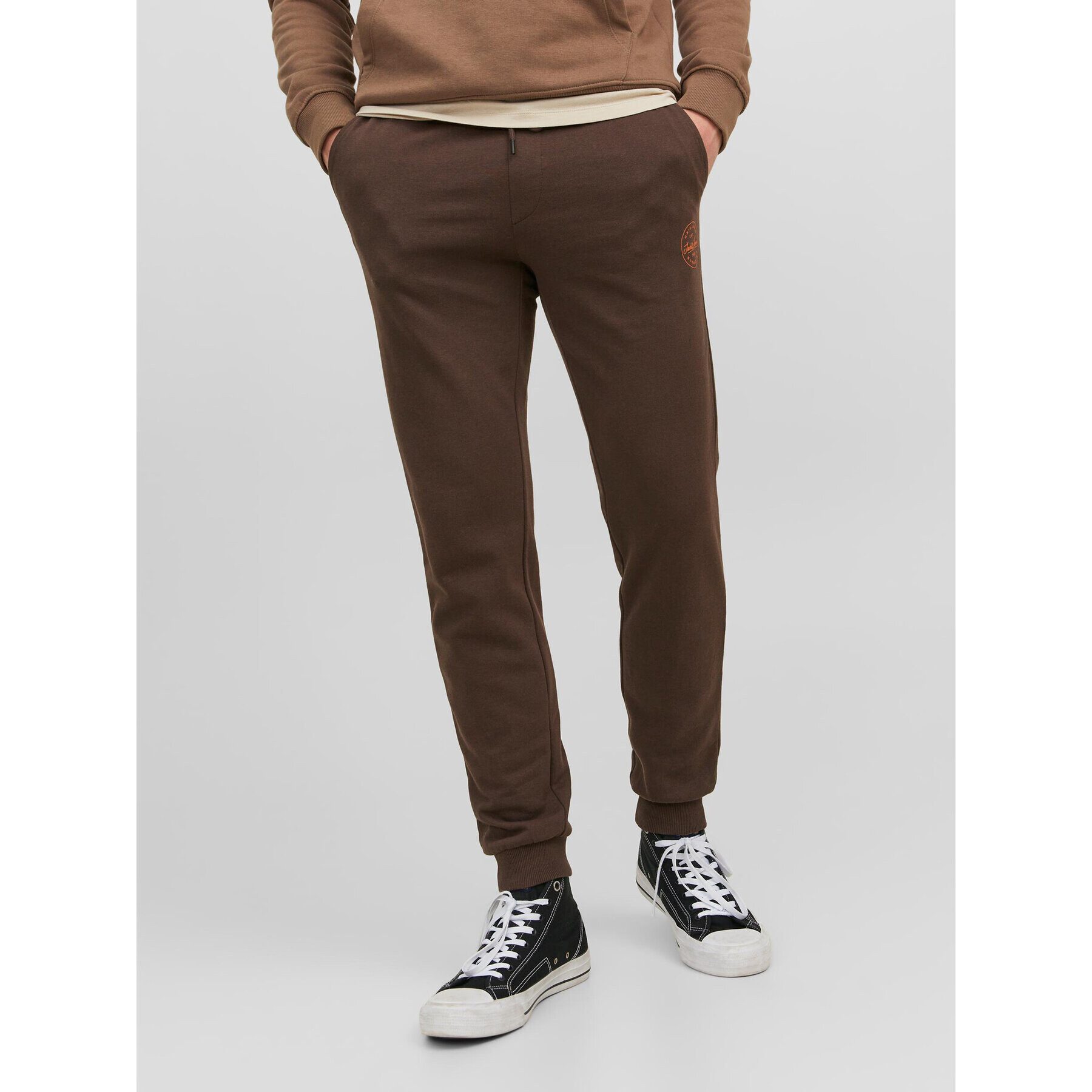 Jack&Jones Pantaloni trening Gordon 12165322 Maro Regular Fit - Pled.ro