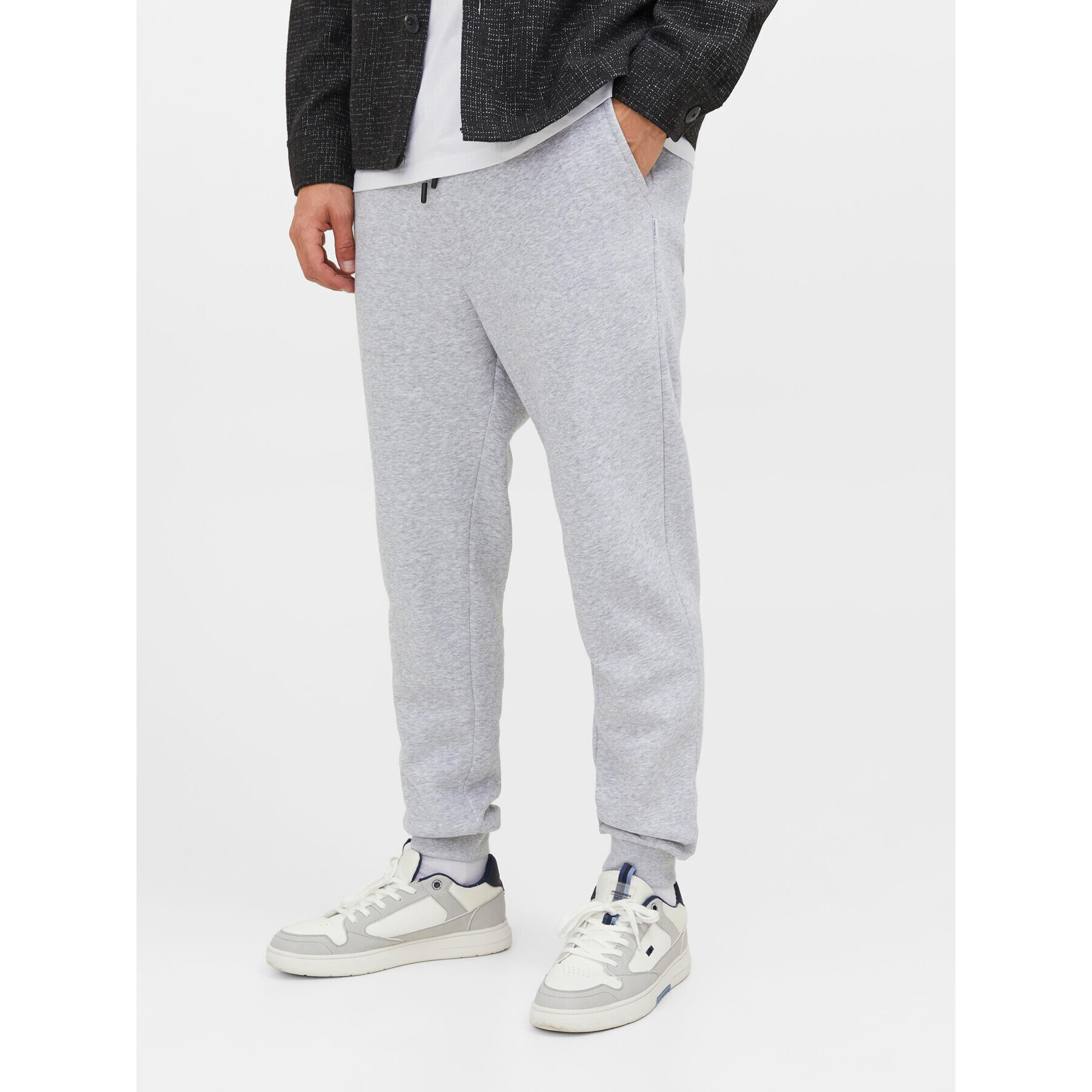 Jack&Jones Pantaloni trening Gordon 12249274 Gri Regular Fit - Pled.ro