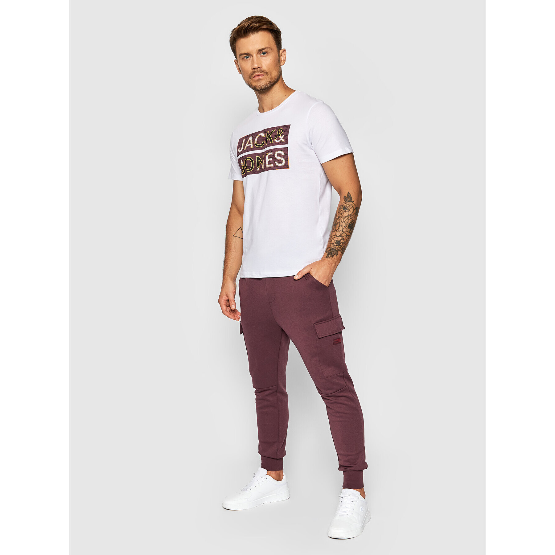 Jack&Jones Pantaloni trening Gordon Air Cargo 12184972 Violet Regular Fit - Pled.ro