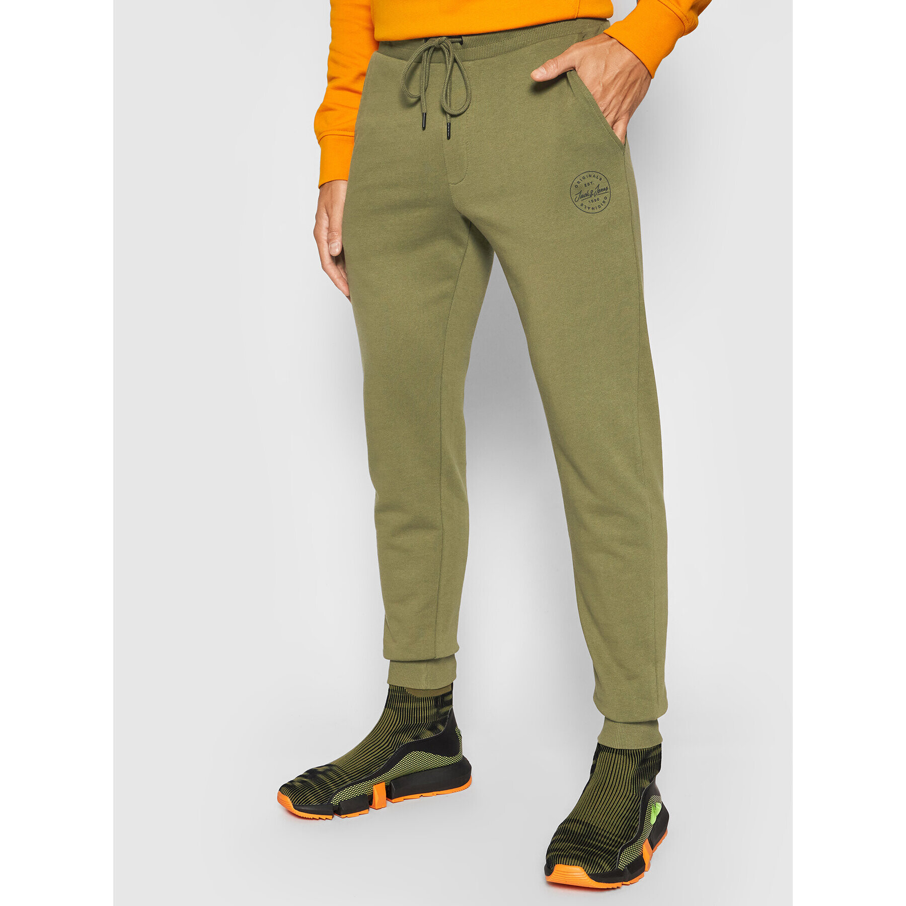 Jack&Jones Pantaloni trening Gordon Shark 12165322 Verde Regular Fit - Pled.ro