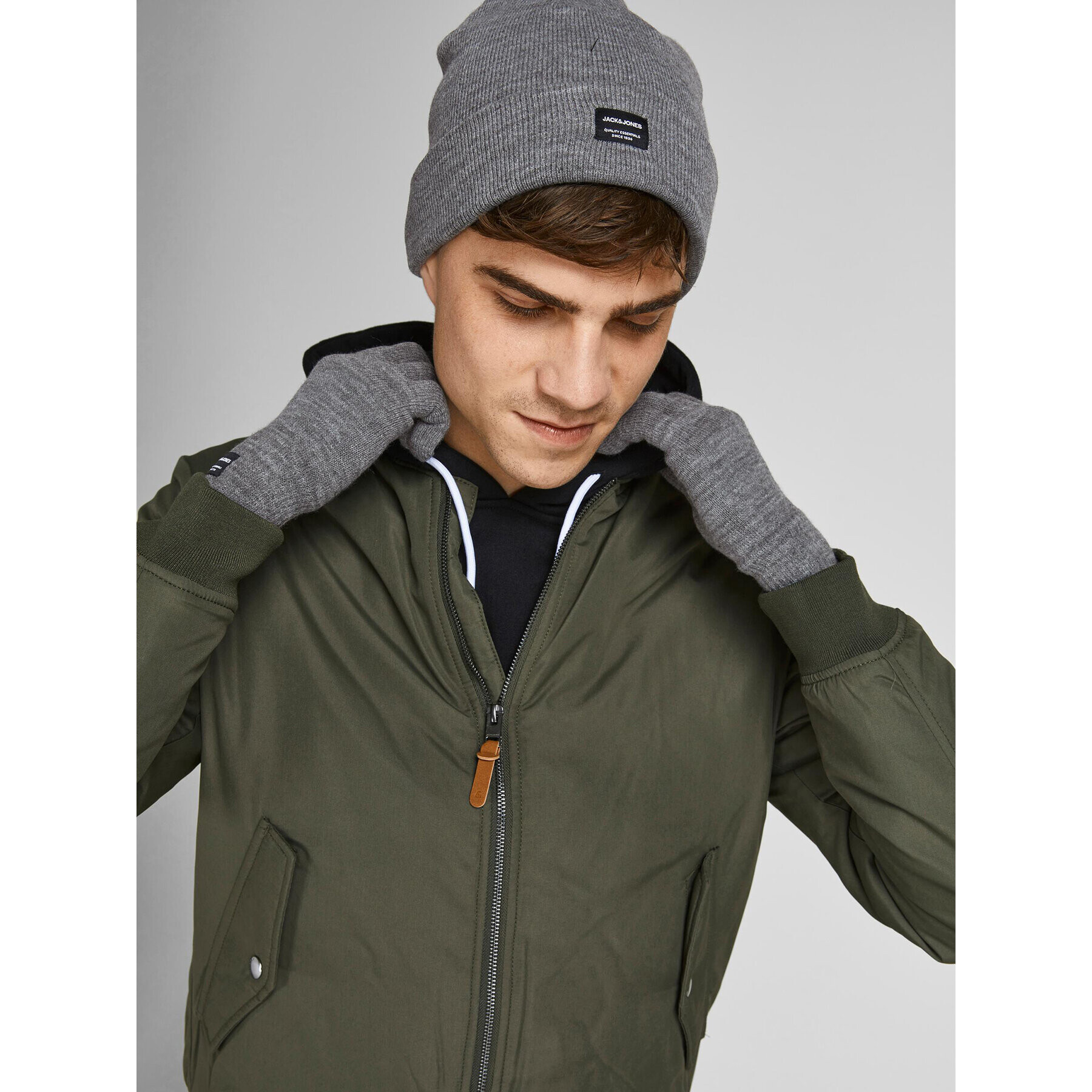 Jack&Jones Set mănuși și căciulă 12168383 Gri - Pled.ro